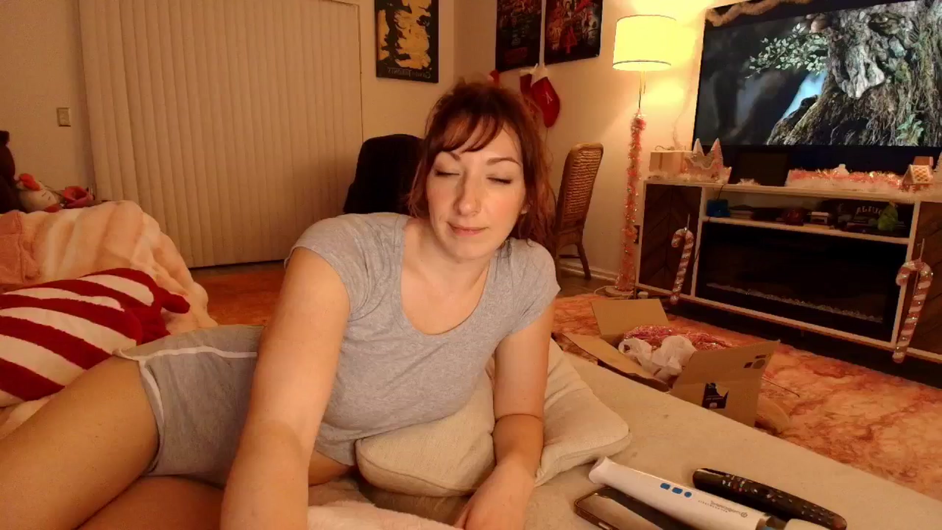 Gallery image thumbnail from AnnaFaux's myfreecams stream on, 02/07/2026, 01:59 image 6 of 20
