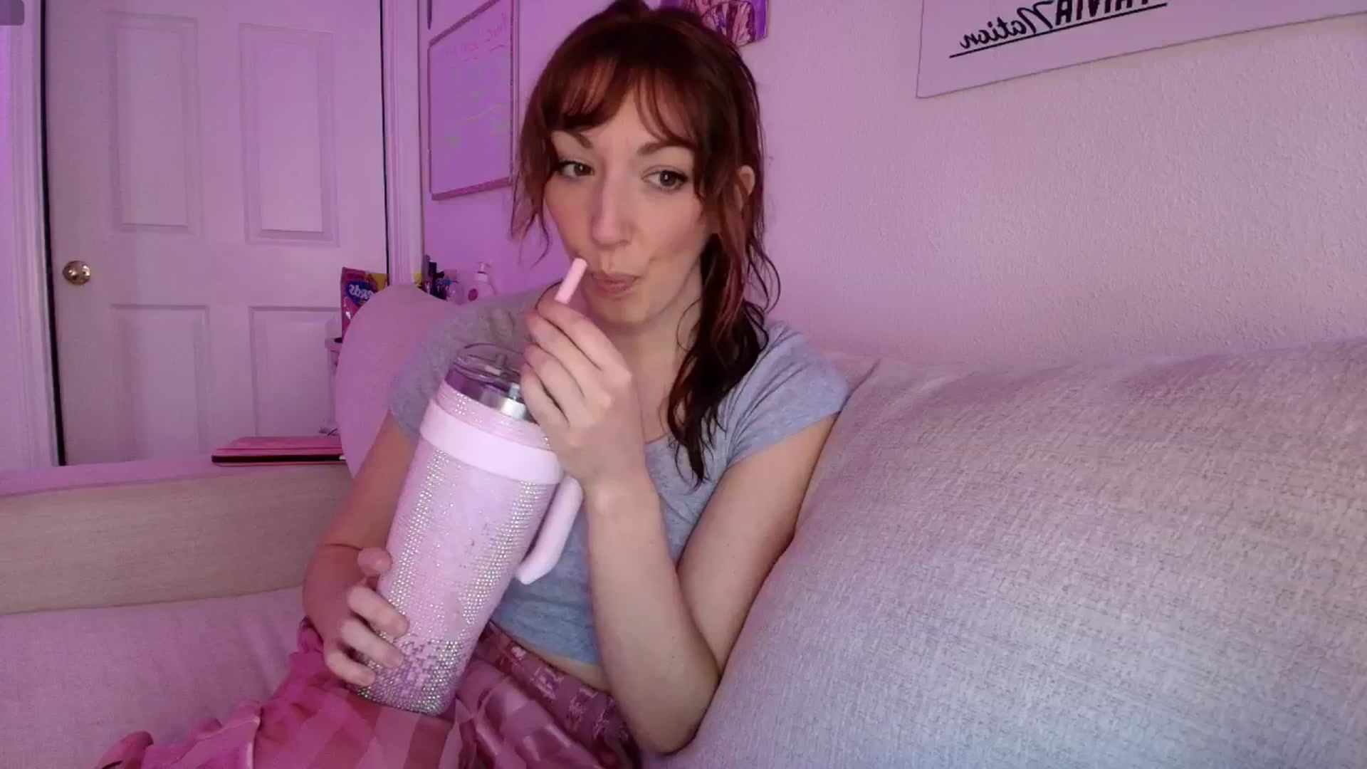 Gallery image thumbnail from AnnaFaux's myfreecams stream on, 02/13/2026, 16:15 image 11 of 20