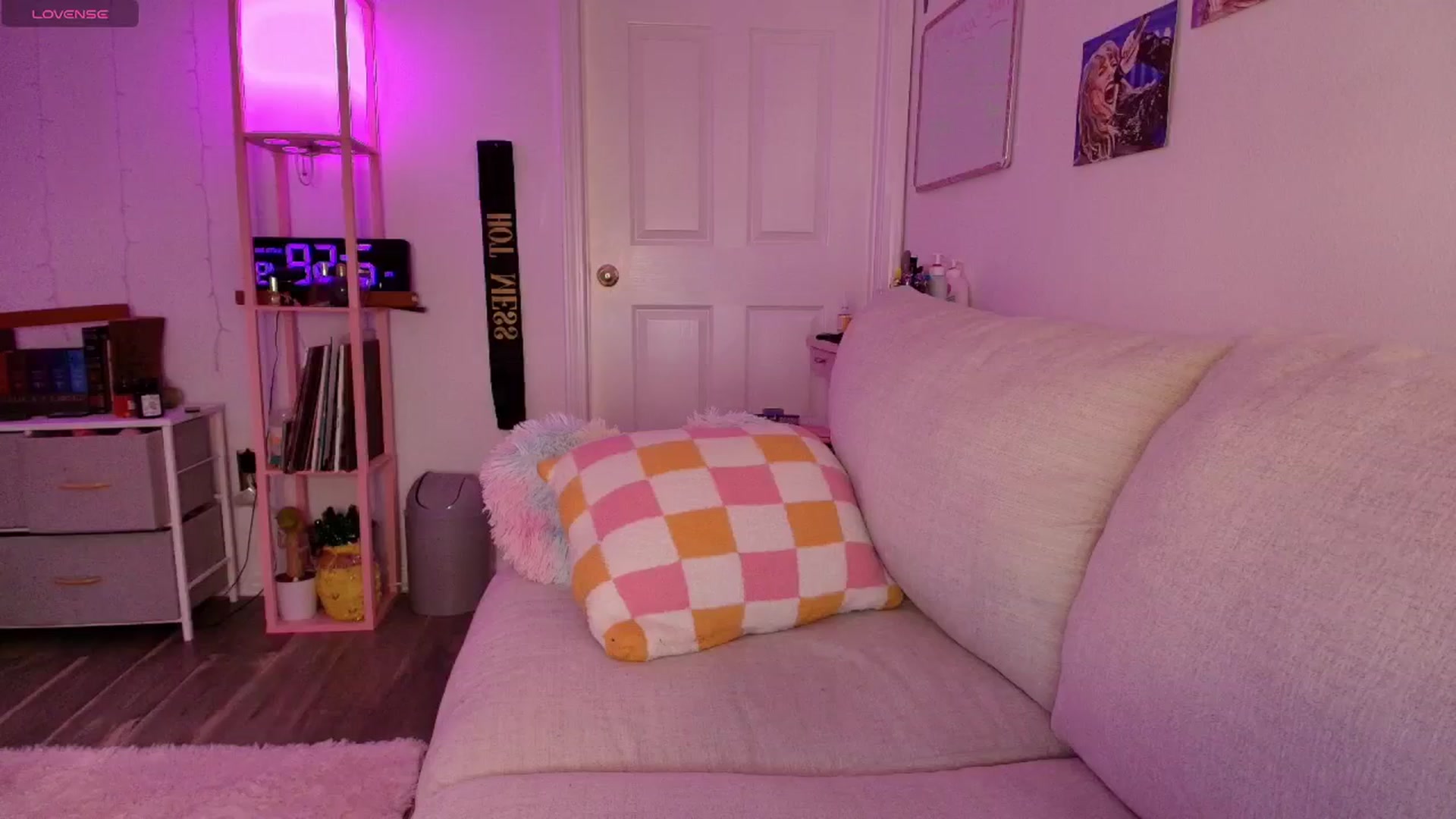Gallery image thumbnail from AnnaFaux's myfreecams stream on, 02/15/2026, 20:13 image 16 of 20