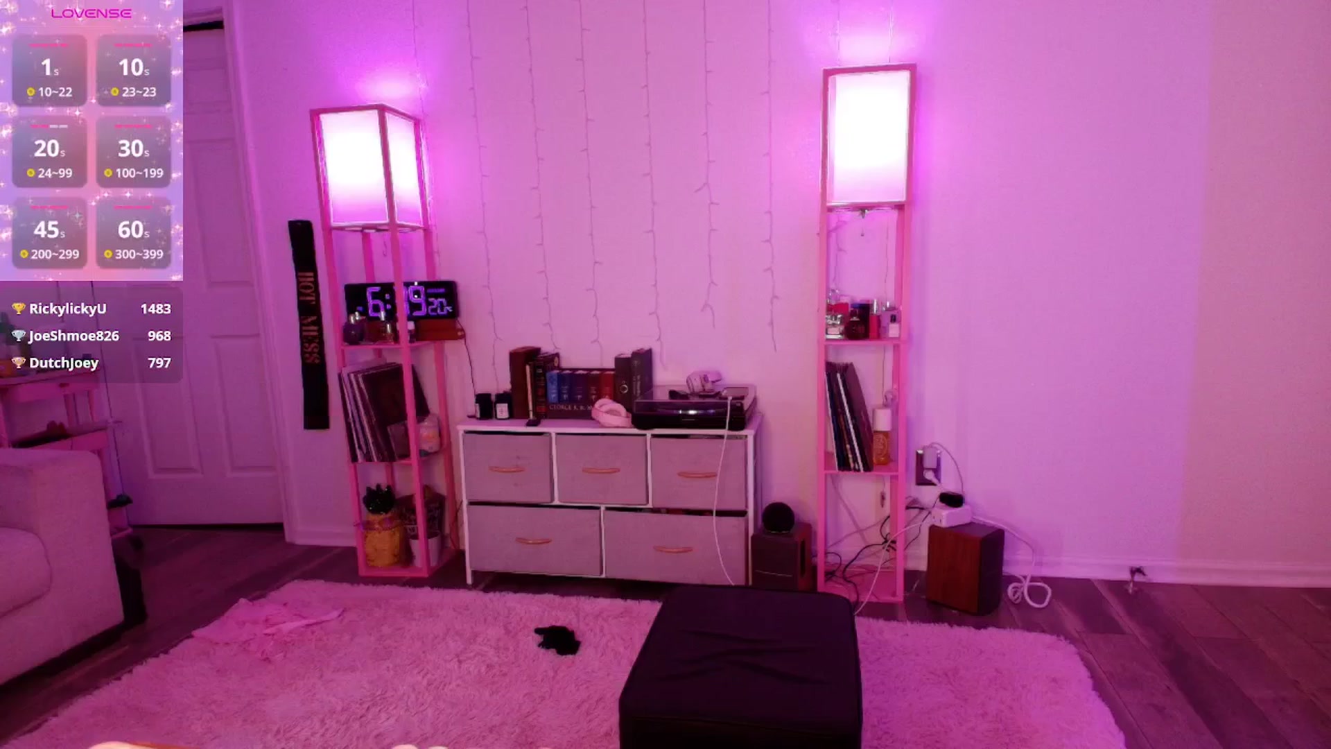 Gallery image thumbnail from AnnaFaux's myfreecams stream on, 03/13/2026, 22:48 image 19 of 20