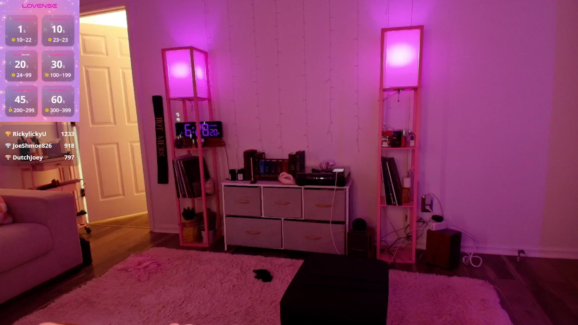 Gallery image thumbnail from AnnaFaux's myfreecams stream on, 03/13/2026, 22:48 image 16 of 20