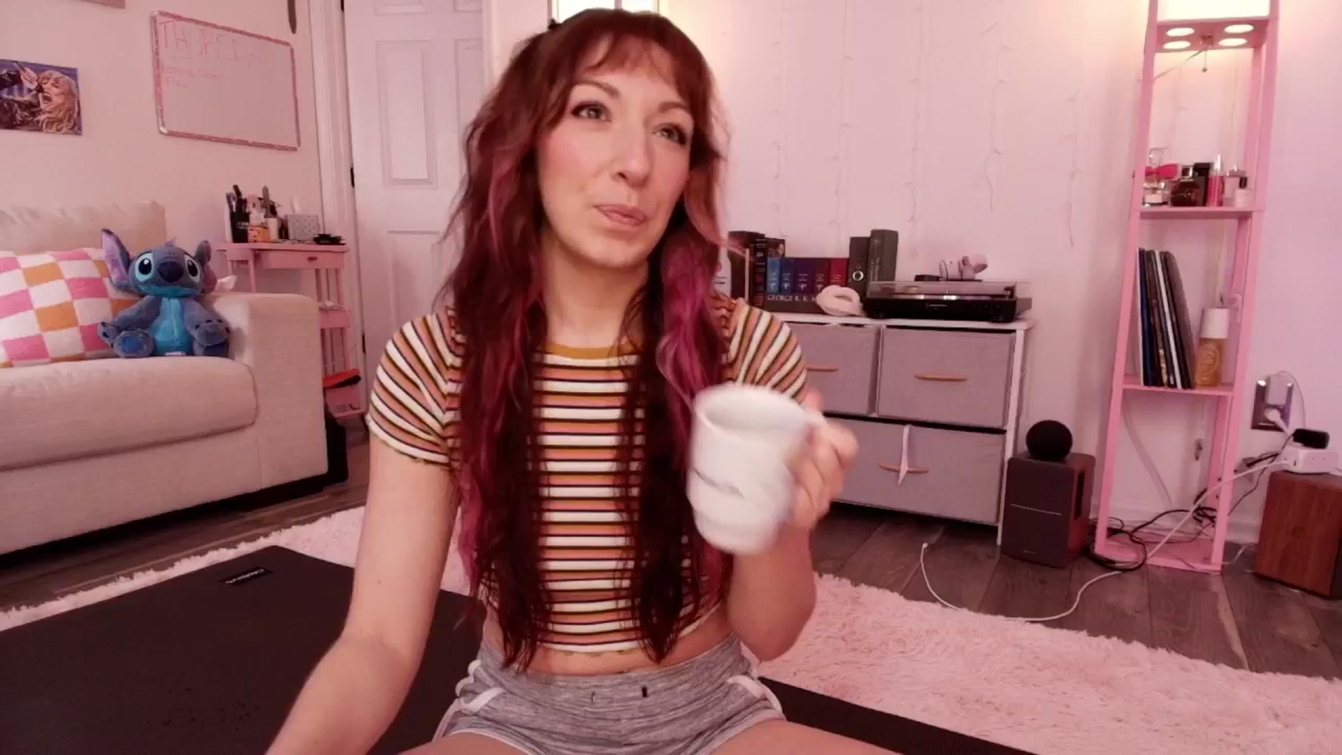Gallery image thumbnail from AnnaFaux's myfreecams stream on, 03/16/2026, 15:36 image 6 of 20