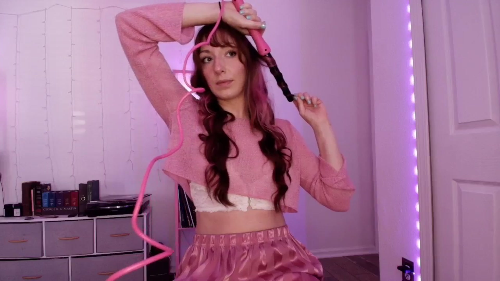 Gallery image thumbnail from AnnaFaux's myfreecams stream on, 03/27/2026, 15:28 image 9 of 20