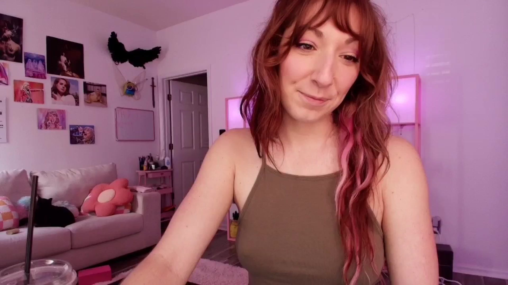 Gallery image thumbnail from AnnaFaux's myfreecams stream on, 03/30/2026, 16:41 image 3 of 20