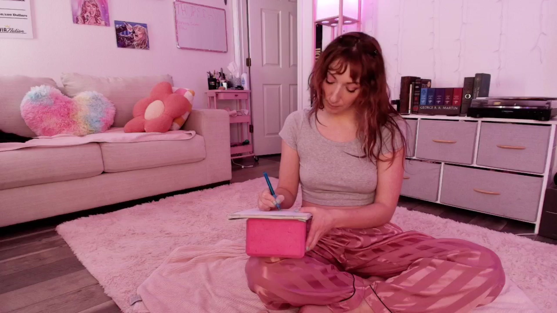 Gallery image thumbnail from AnnaFaux's myfreecams stream on, 04/03/2026, 17:12 image 20 of 20