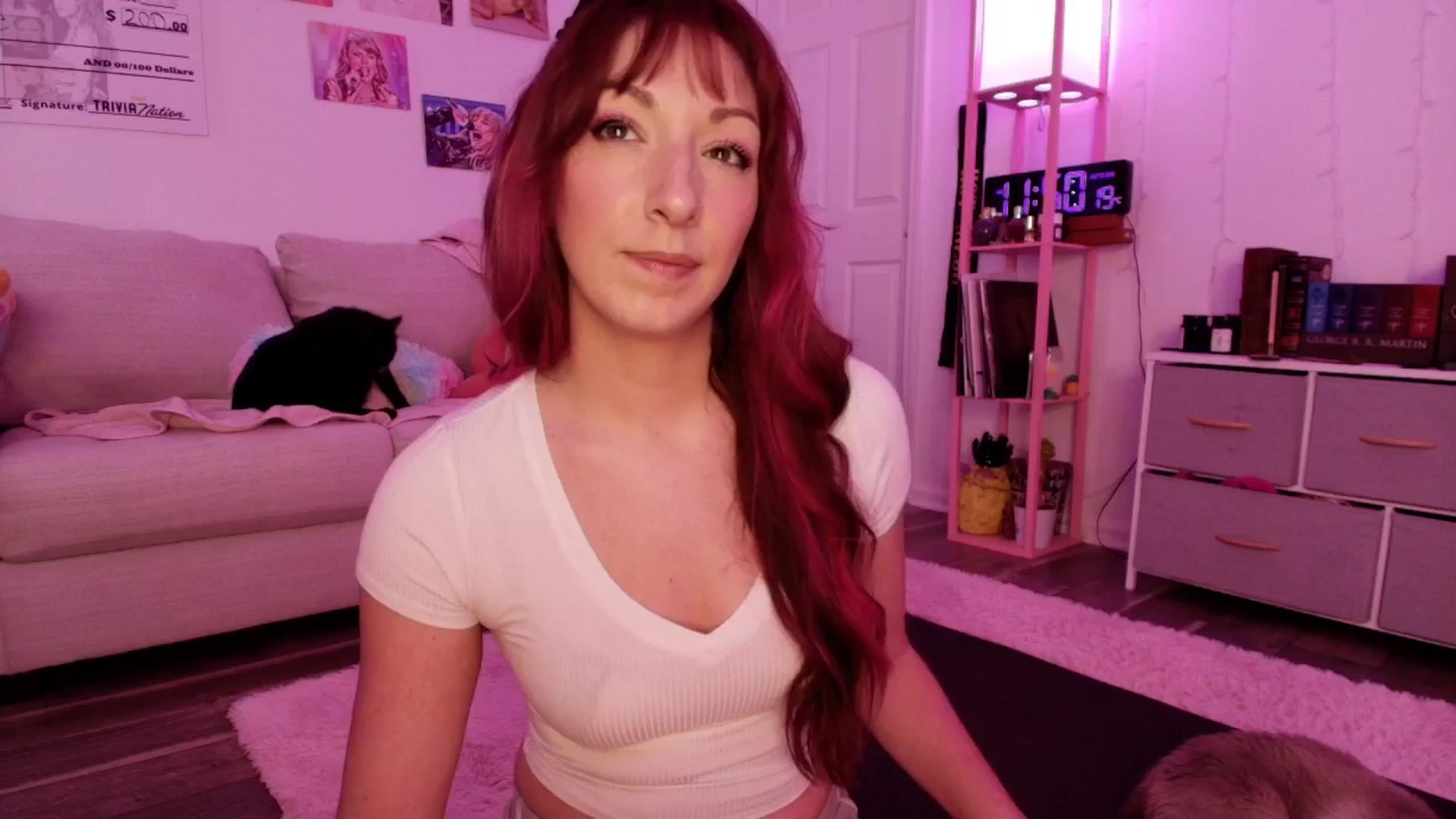 Gallery image thumbnail from AnnaFaux's myfreecams stream on, 04/06/2026, 16:09 image 12 of 20