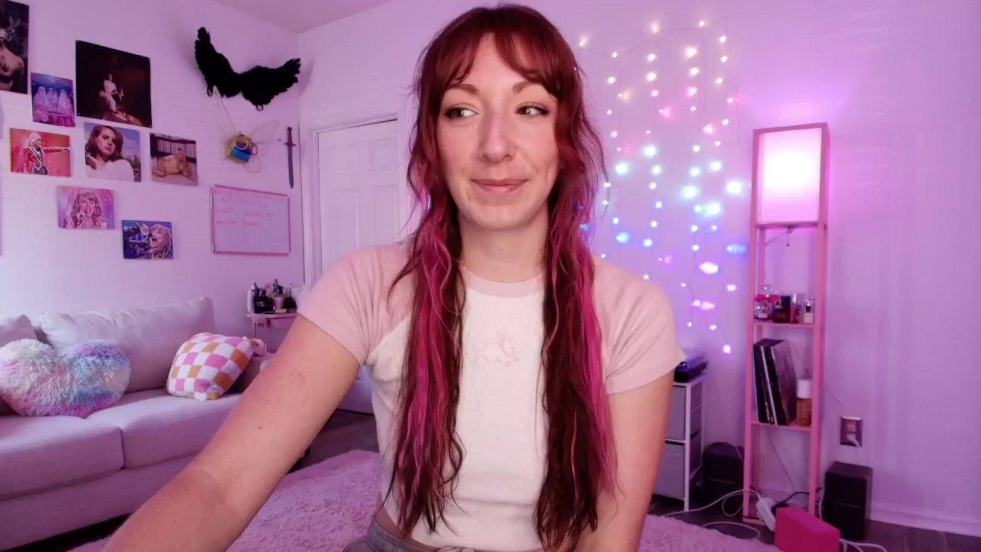Gallery image thumbnail from AnnaFaux's myfreecams stream on, 04/17/2026, 15:56 image 5 of 20