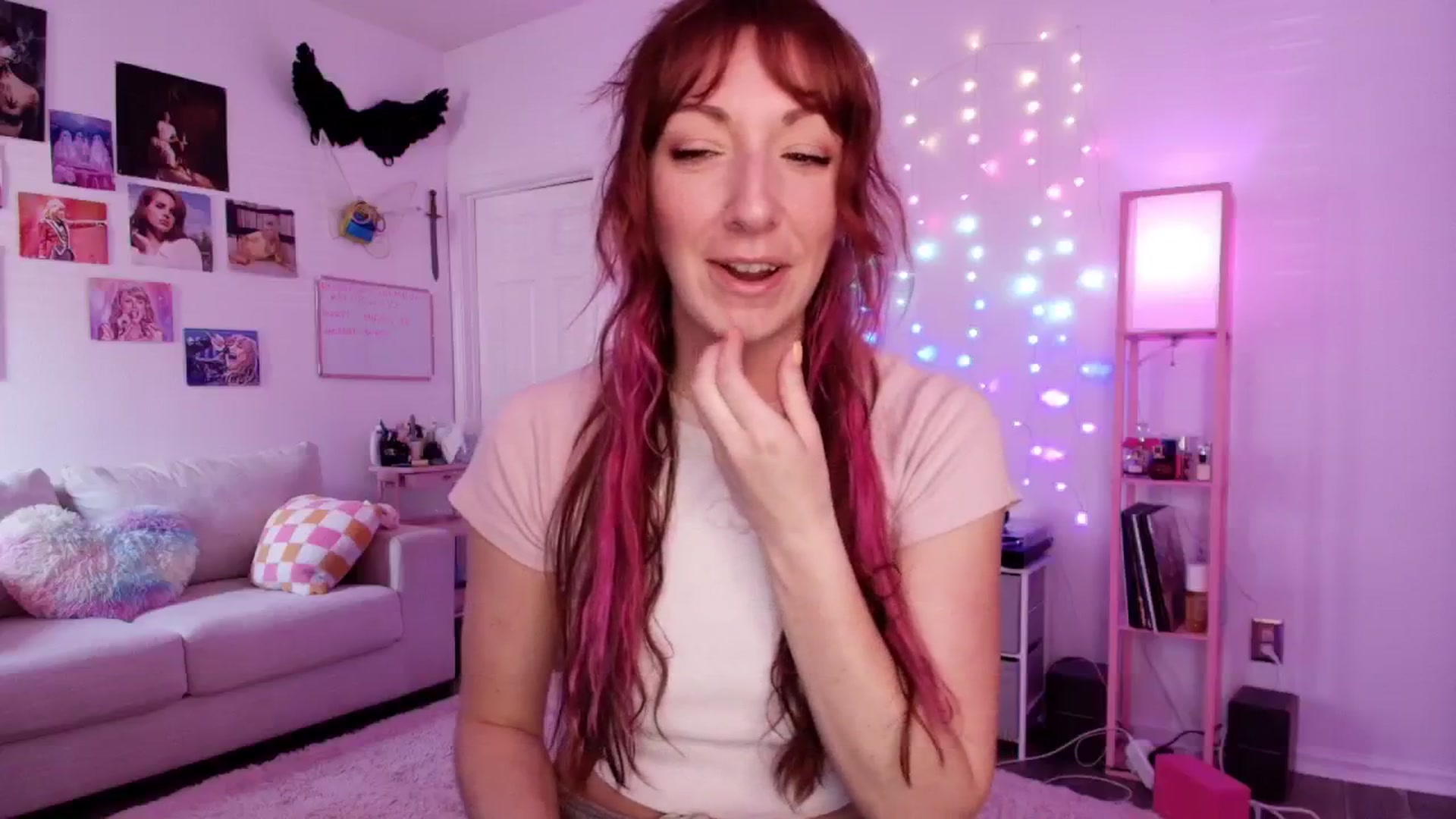 Gallery image thumbnail from AnnaFaux's myfreecams stream on, 04/17/2026, 15:56 image 4 of 20