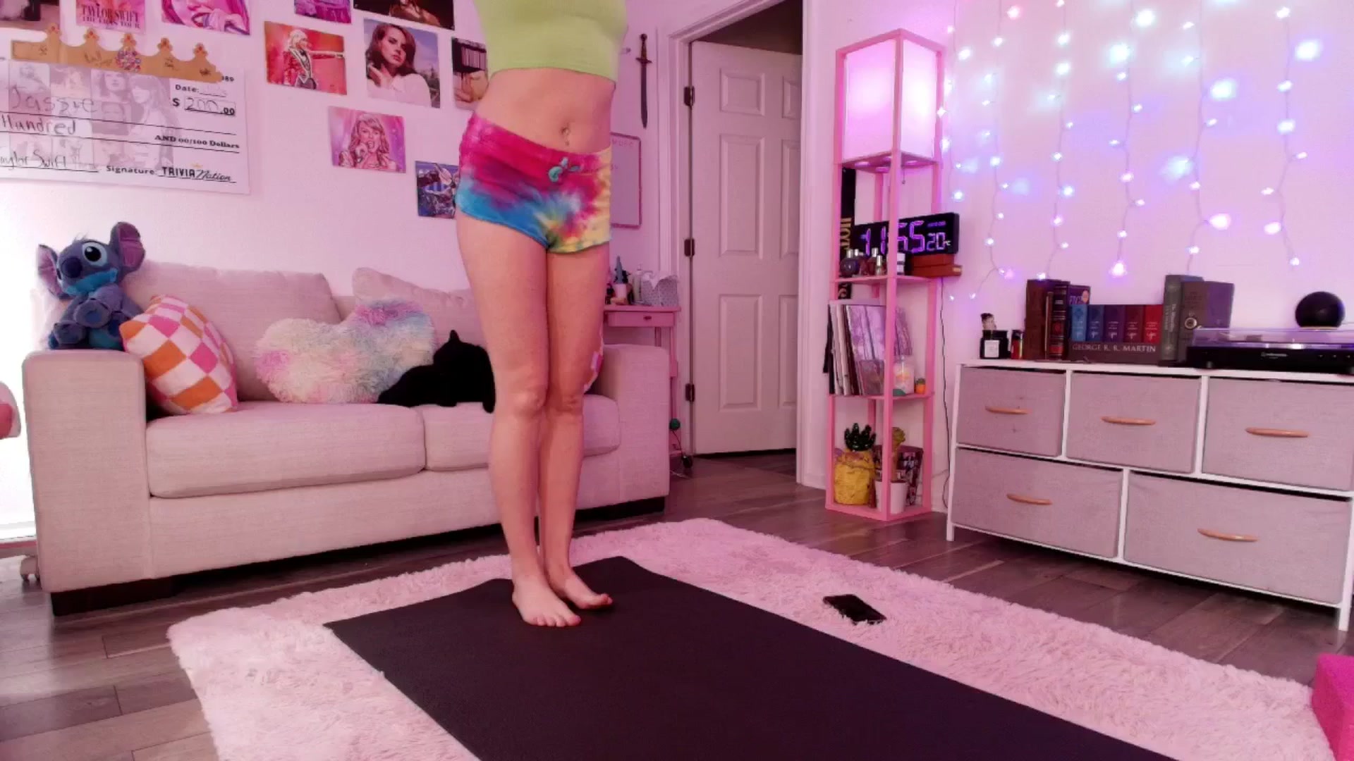Gallery image thumbnail from AnnaFaux's myfreecams stream on, 04/27/2026, 16:08 image 3 of 20