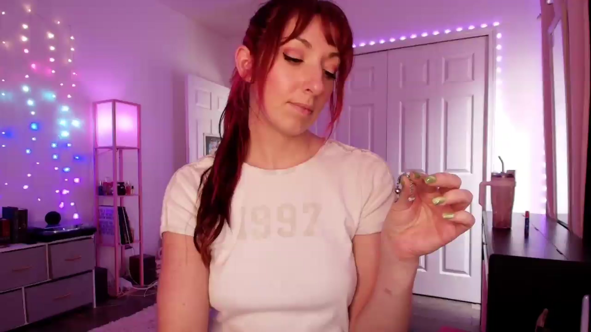 Gallery image thumbnail from AnnaFaux's myfreecams stream on, 05/07/2026, 19:12 image 4 of 20