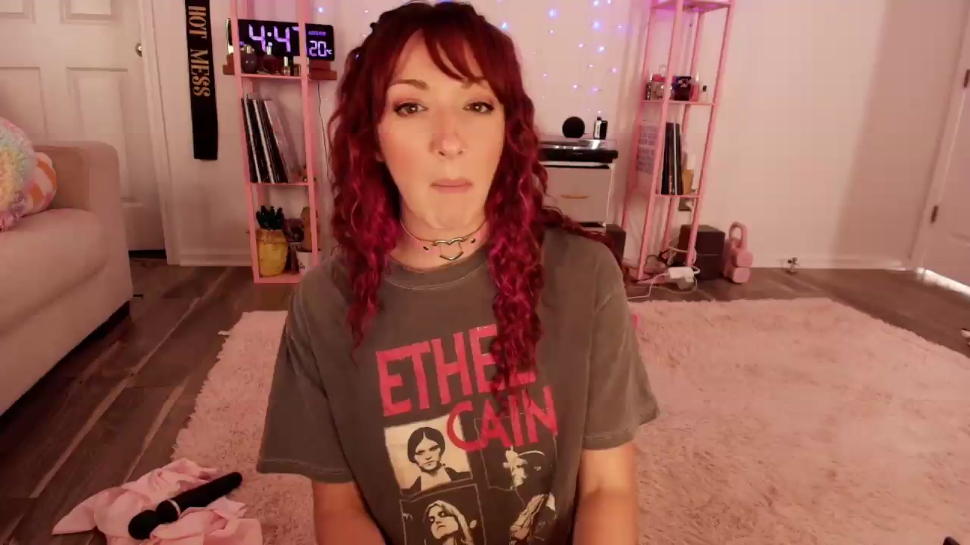 Gallery image thumbnail from AnnaFaux's myfreecams stream on, 05/31/2026, 21:12 image 14 of 20