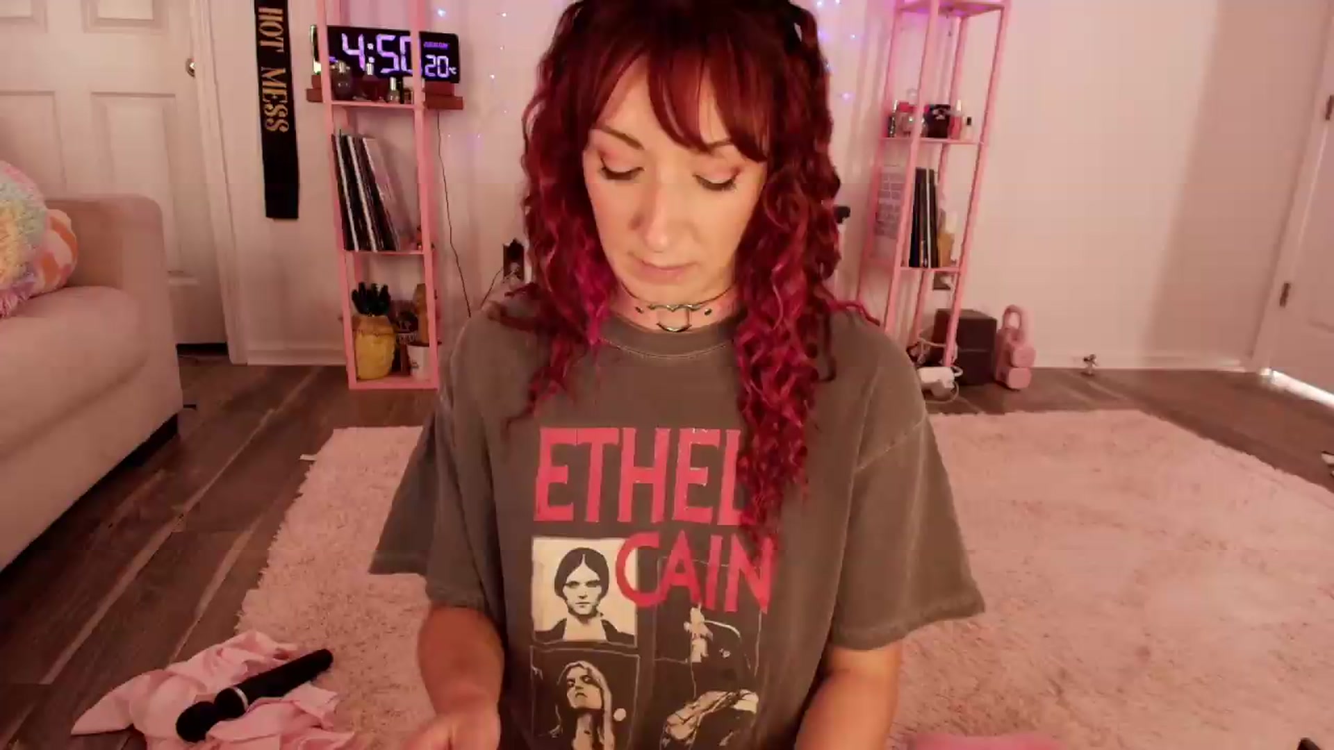 Gallery image thumbnail from AnnaFaux's myfreecams stream on, 05/31/2026, 21:12 image 15 of 20