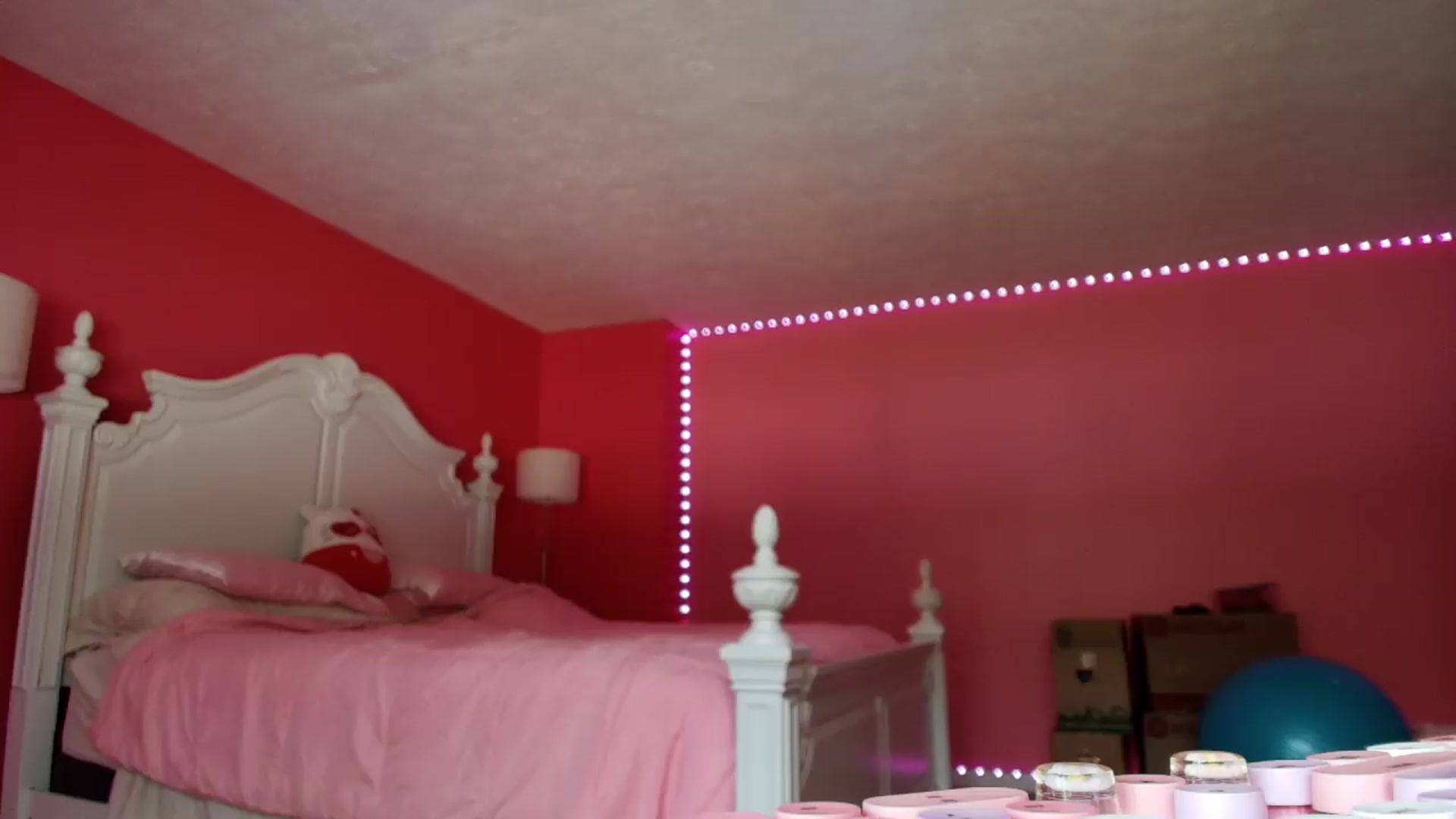 Gallery image thumbnail from AnnaFaux's myfreecams stream on, 07/15/2026, 19:34 image 10 of 20