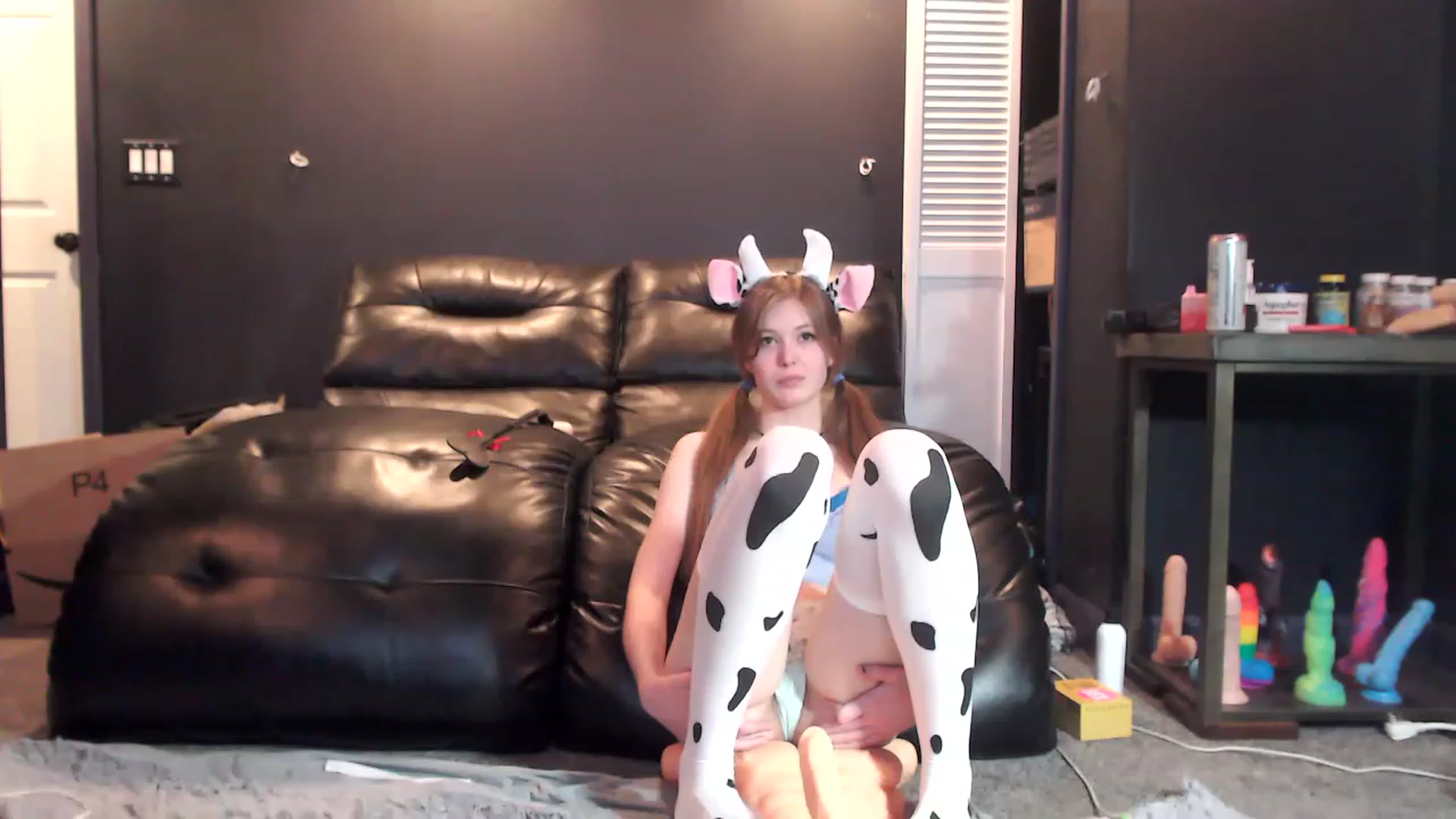 Gallery image thumbnail from AnnaGingerDD's myfreecams stream on, 12/02/2022, 08:23 image 10 of 20