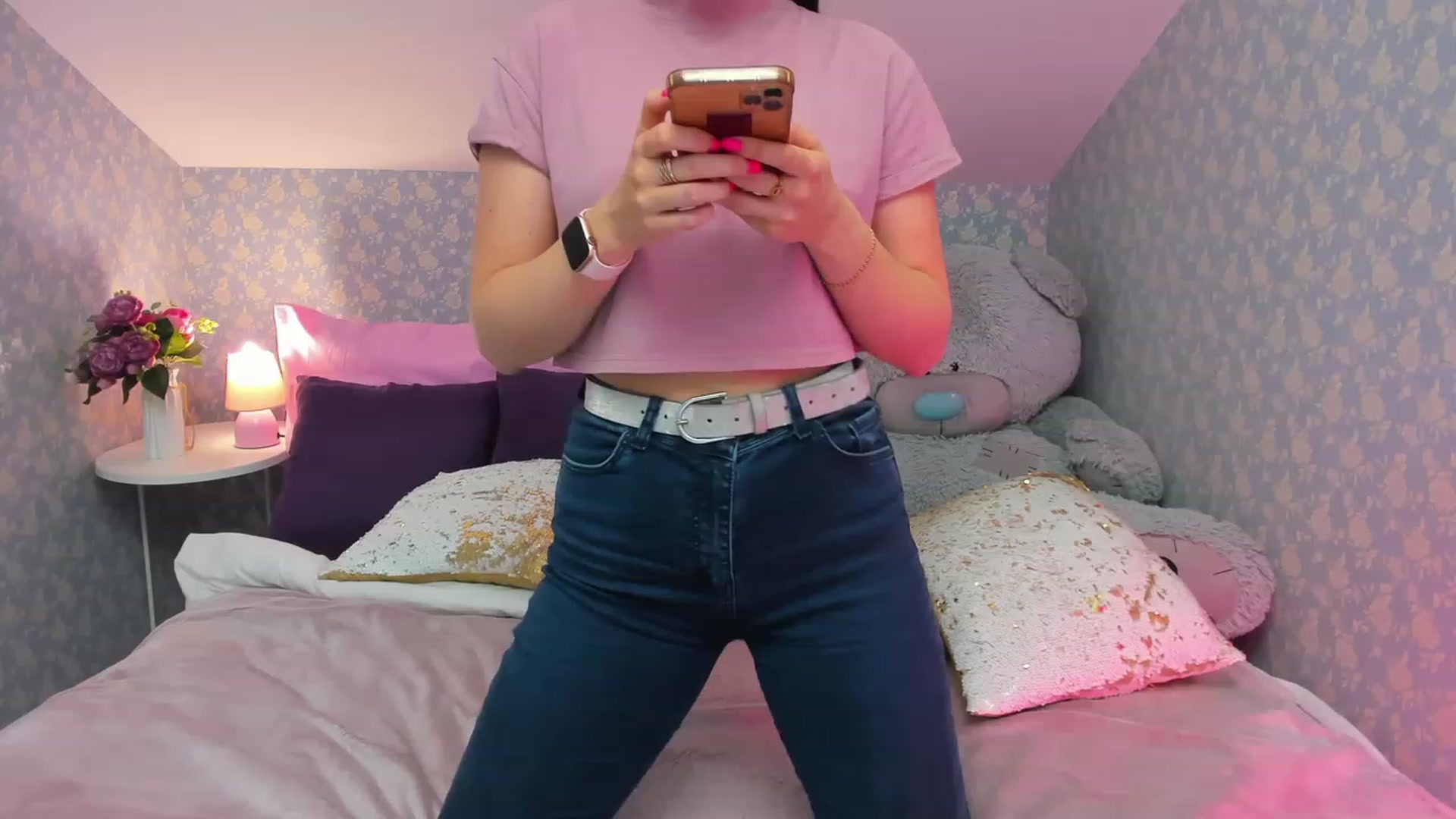 Gallery image thumbnail from AnnaHix's myfreecams stream on, 05/18/2023, 14:56 image 11 of 20