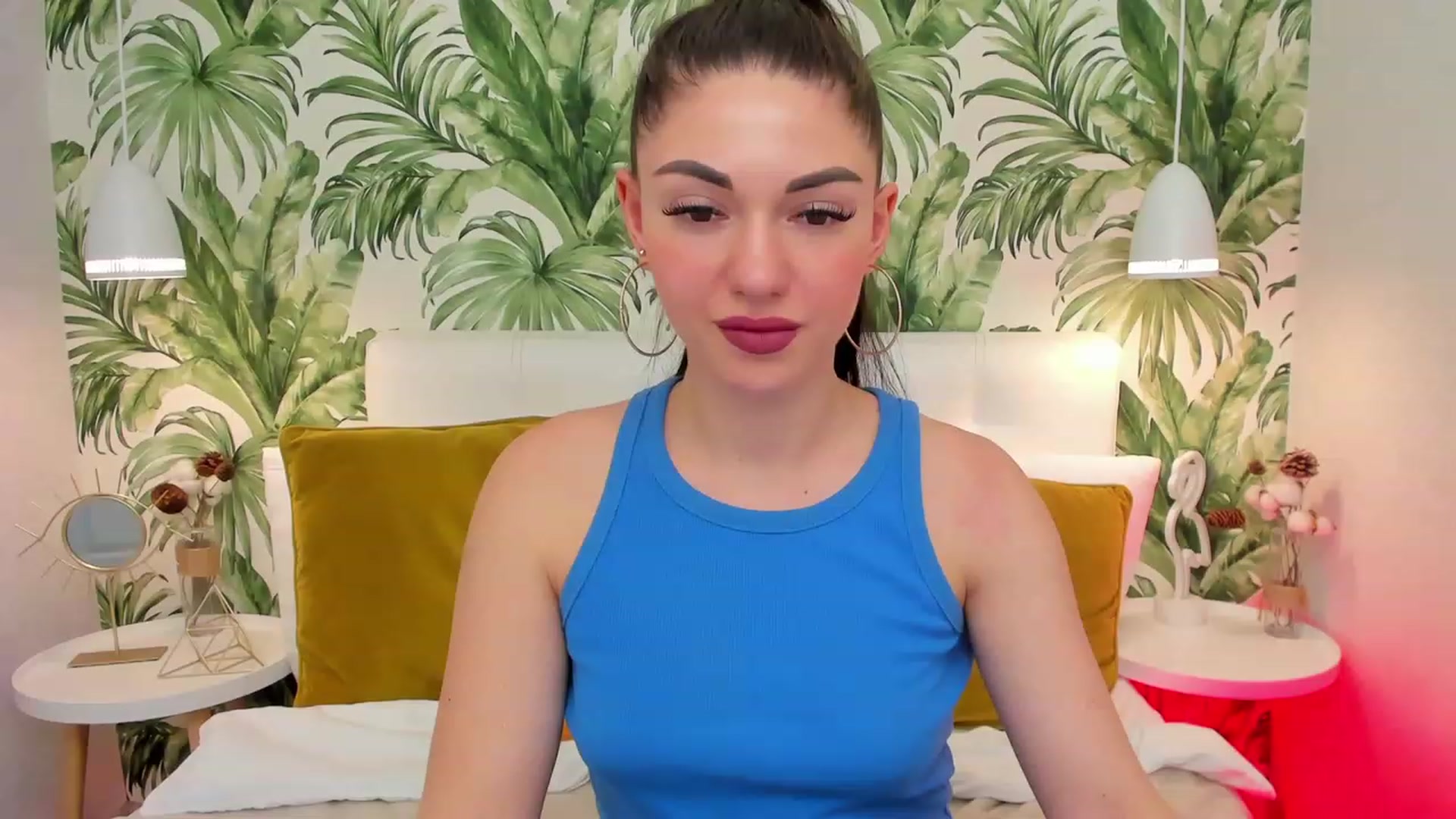 Gallery image thumbnail from AnnaHix's myfreecams stream on, 05/20/2023, 15:14 image 19 of 20