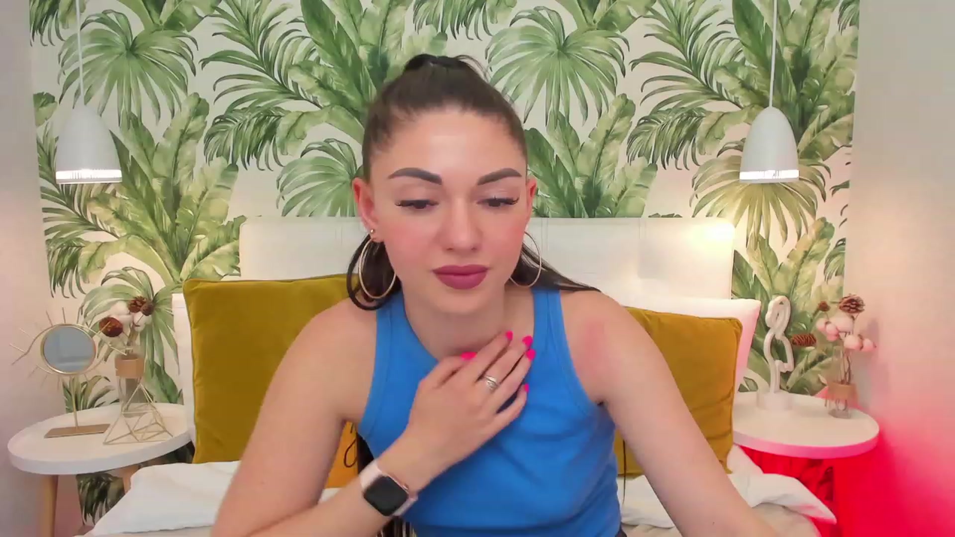Gallery image thumbnail from AnnaHix's myfreecams stream on, 05/20/2023, 15:14 image 11 of 20