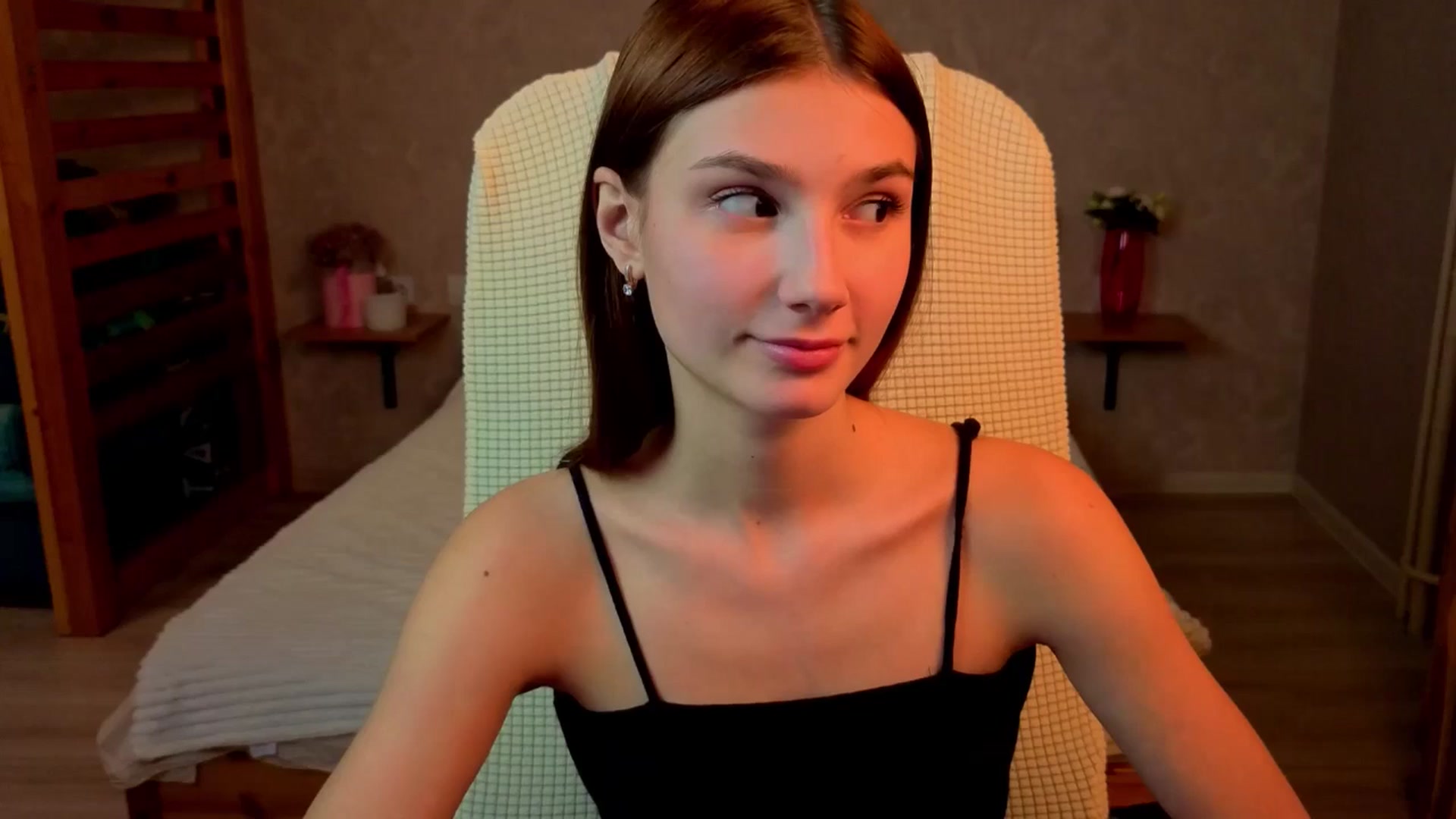 Gallery image thumbnail from AnnaHoney's myfreecams stream on, 11/30/2025, 09:12 image 13 of 20