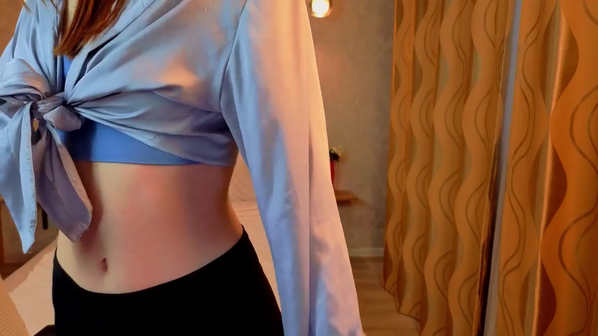 Gallery image thumbnail from AnnaHoney's myfreecams stream on, 12/01/2025, 08:10 image 3 of 20
