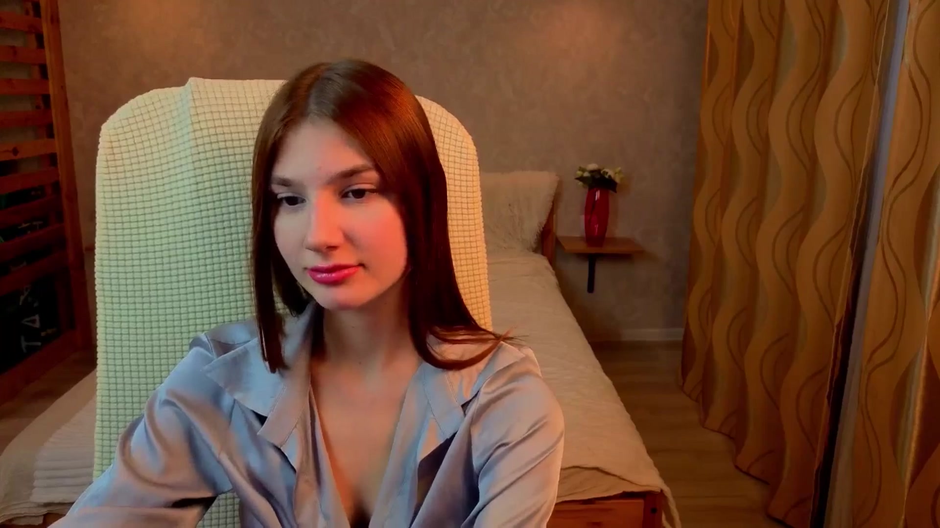 Gallery image thumbnail from AnnaHoney's myfreecams stream on, 12/01/2025, 08:10 image 2 of 20