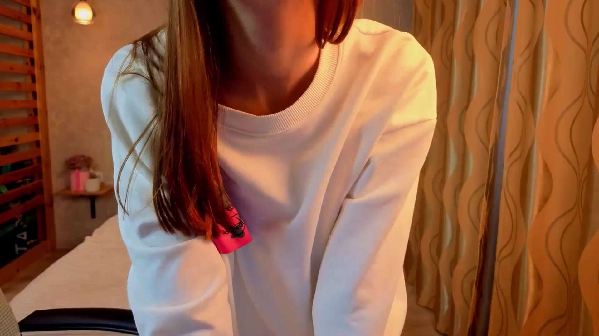 Gallery image thumbnail from AnnaHoney's myfreecams stream on, 12/05/2025, 07:06 image 17 of 20