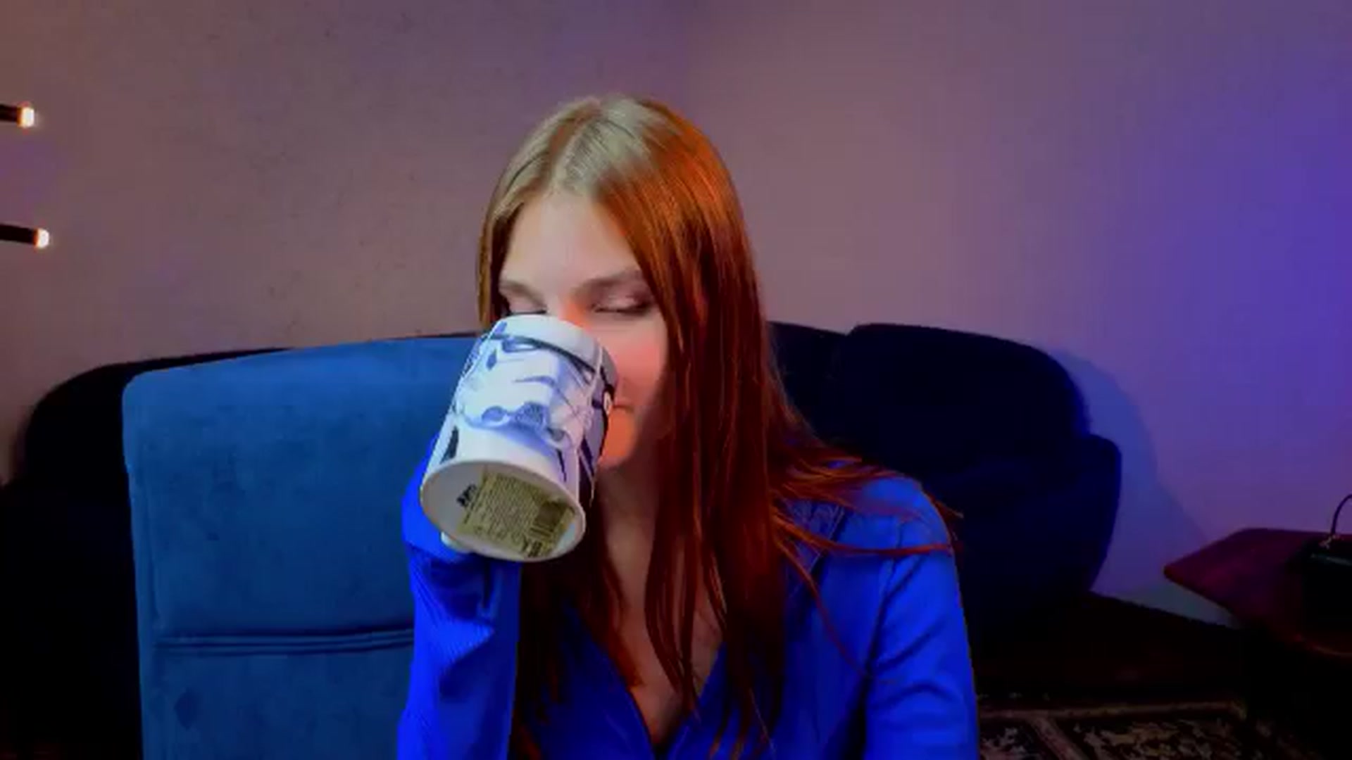 Gallery image thumbnail from AnnaHoney's myfreecams stream on, 12/22/2025, 07:51 image 7 of 20
