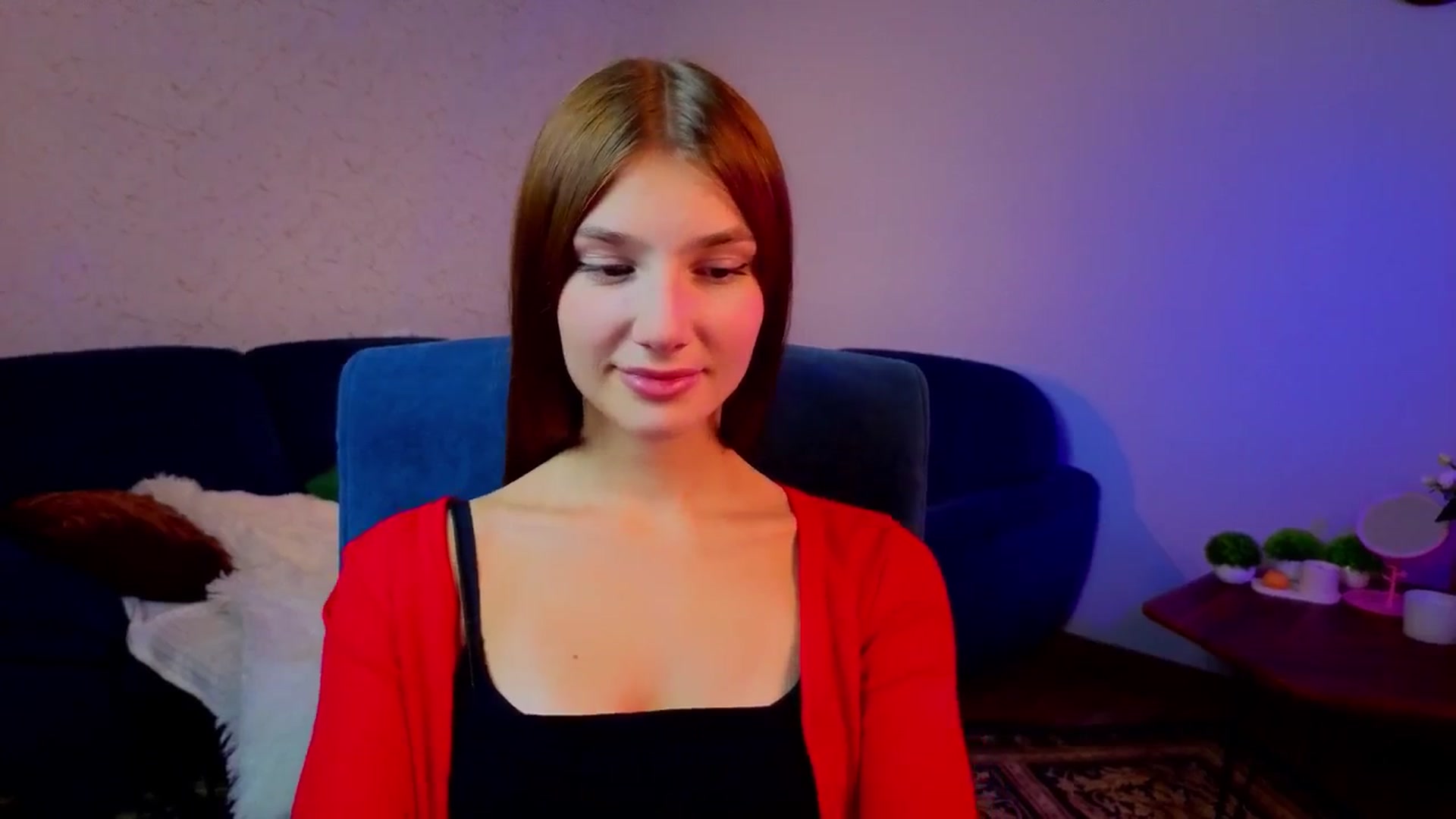 Gallery image thumbnail from AnnaHoney's myfreecams stream on, 12/26/2025, 03:58 image 17 of 20