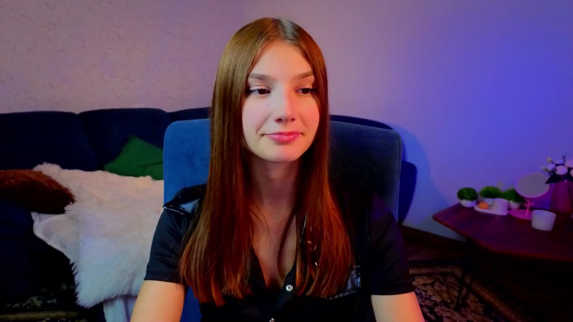 Gallery image thumbnail from AnnaHoney's myfreecams stream on, 12/26/2025, 03:58 image 1 of 20