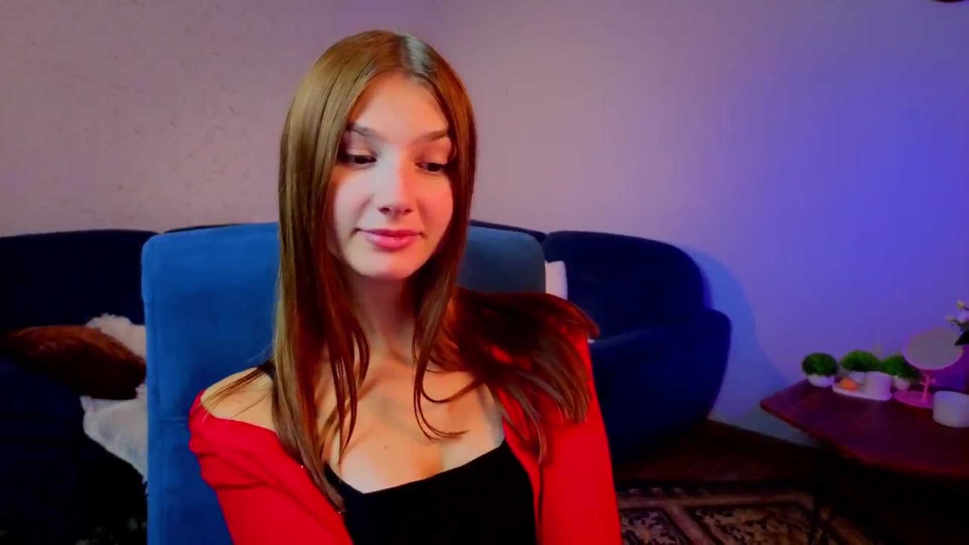 Gallery image thumbnail from AnnaHoney's myfreecams stream on, 12/26/2025, 03:58 image 16 of 20