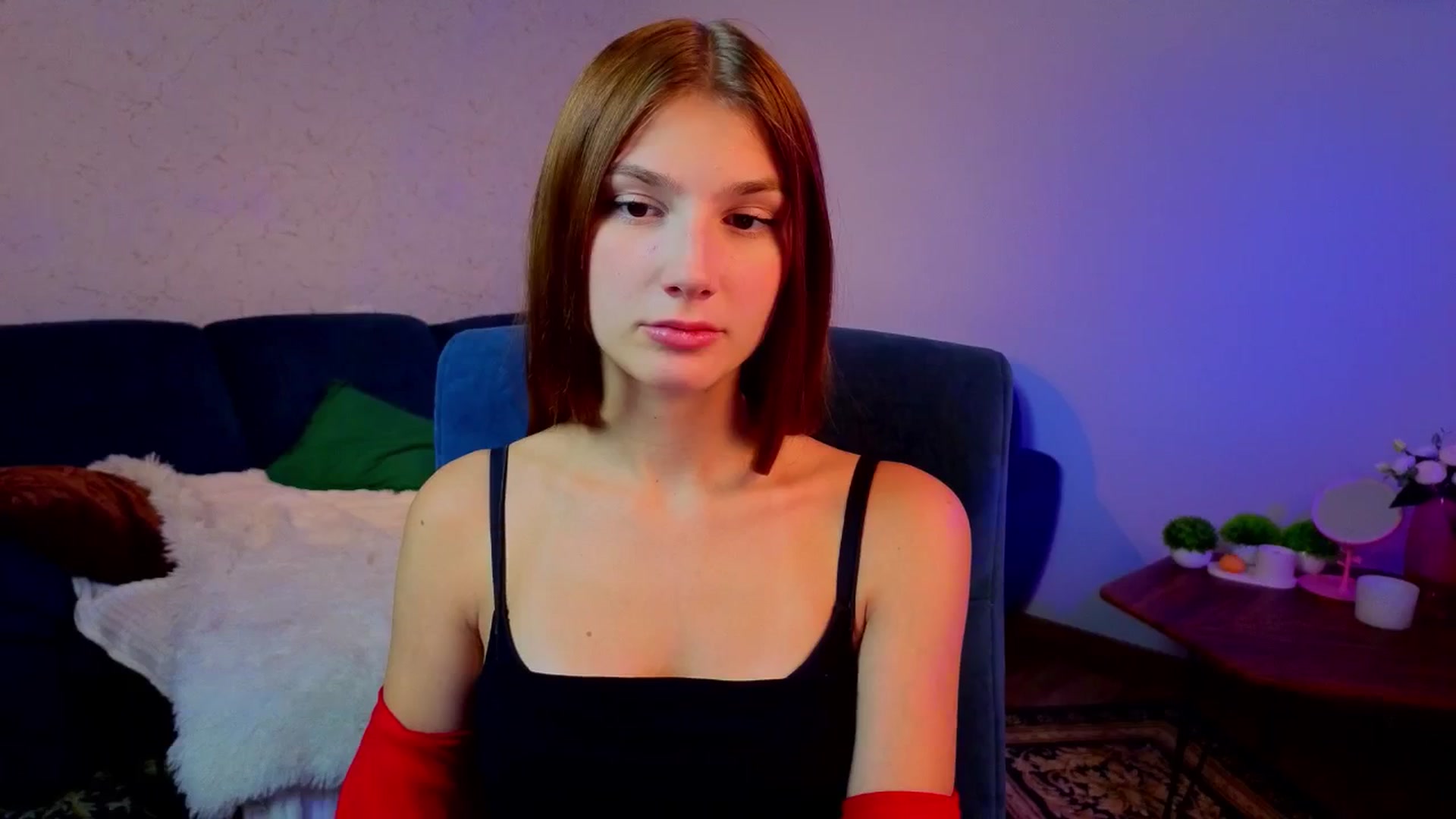 Gallery image thumbnail from AnnaHoney's myfreecams stream on, 12/26/2025, 05:51 image 9 of 20