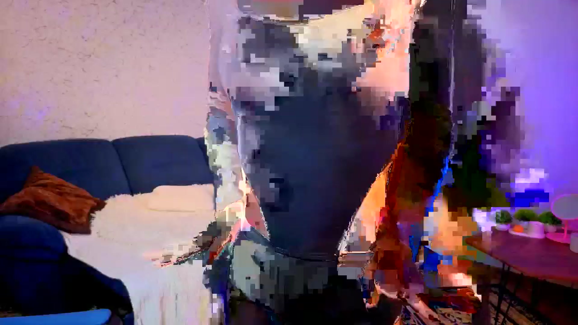 Gallery image thumbnail from AnnaHoney's myfreecams stream on, 12/30/2025, 03:10 image 13 of 20