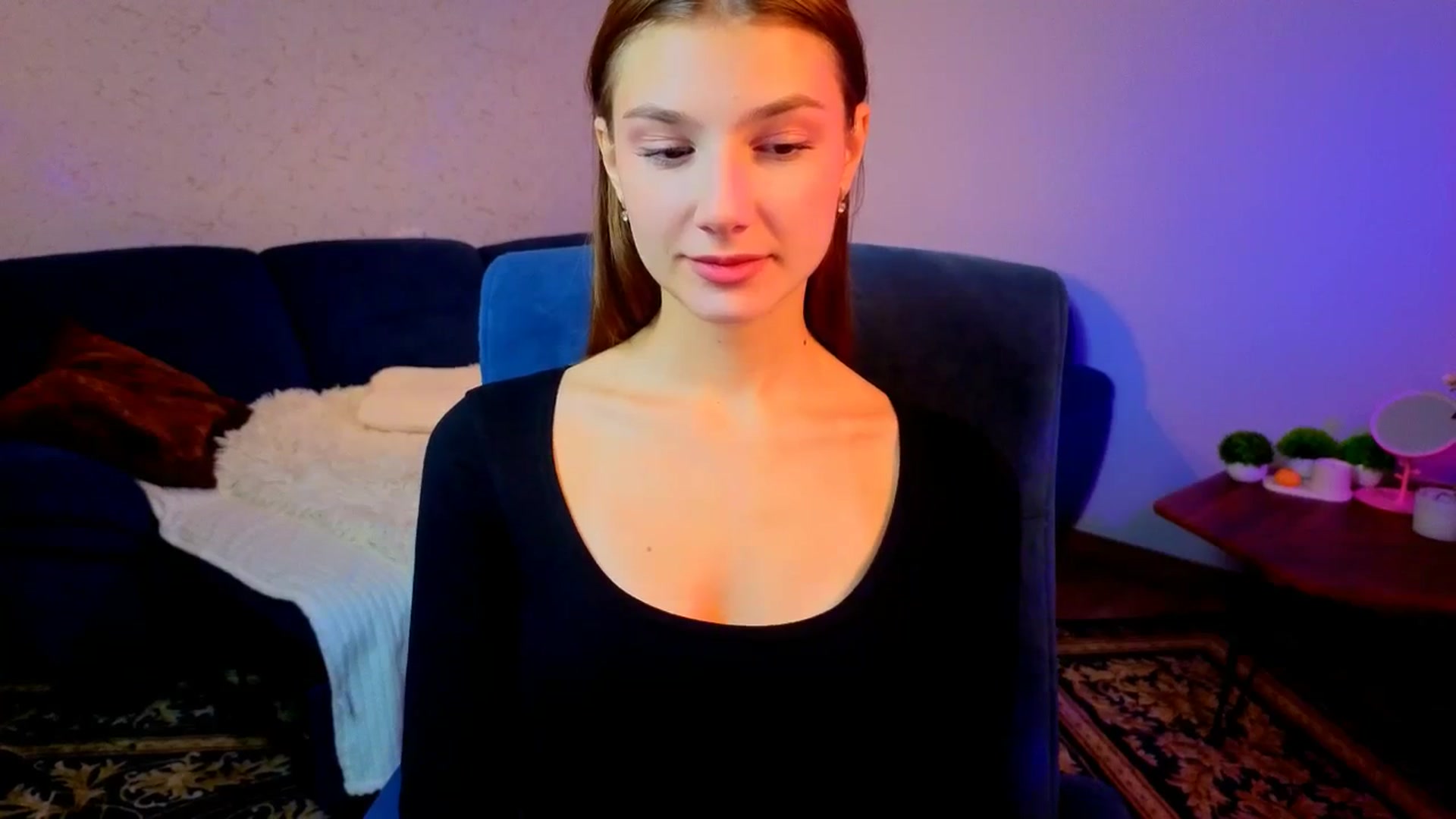 Gallery image thumbnail from AnnaHoney's myfreecams stream on, 12/30/2025, 03:10 image 5 of 20