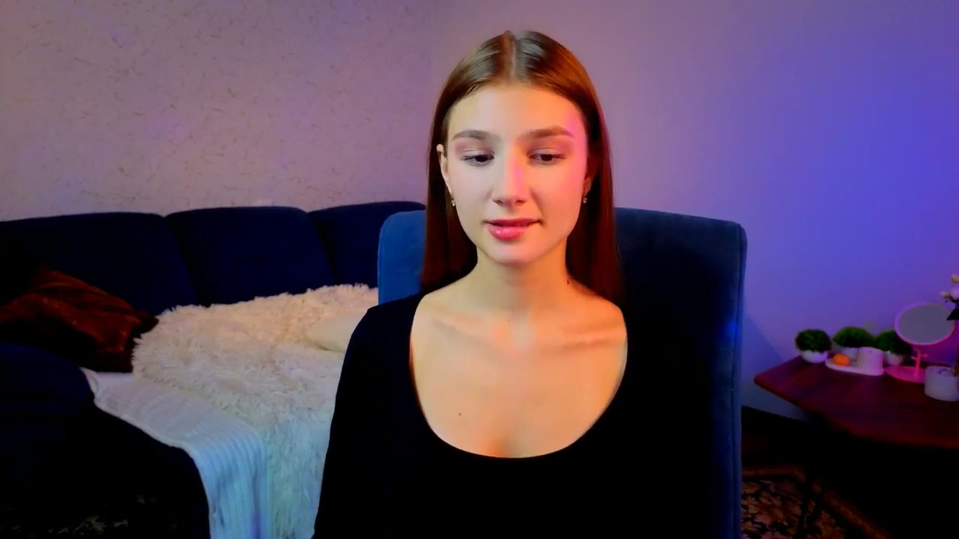 Gallery image thumbnail from AnnaHoney's myfreecams stream on, 12/30/2025, 05:46 image 9 of 20
