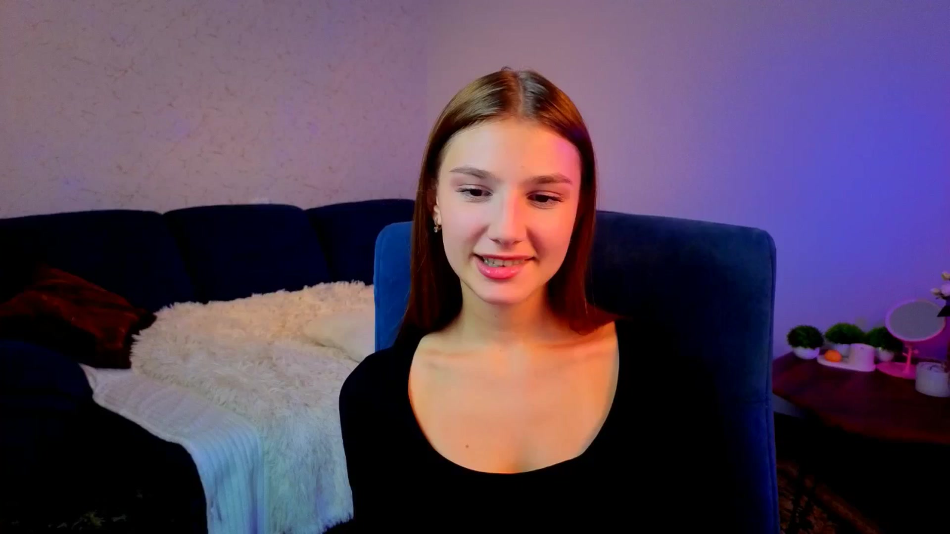 Gallery image thumbnail from AnnaHoney's myfreecams stream on, 12/30/2025, 05:46 image 7 of 20