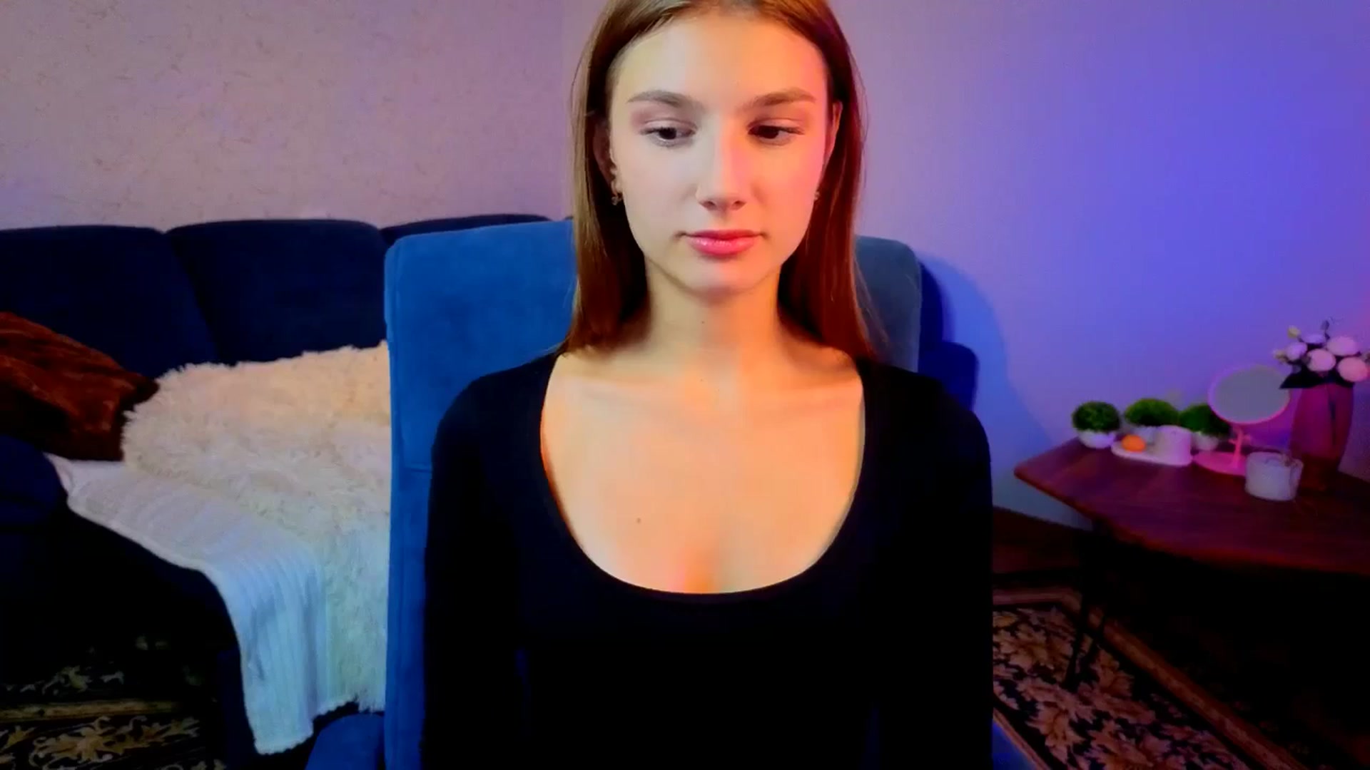 Gallery image thumbnail from AnnaHoney's myfreecams stream on, 12/30/2025, 05:46 image 18 of 20
