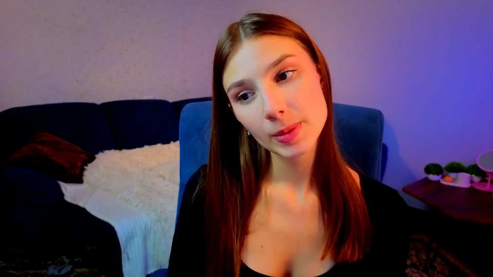 Gallery image thumbnail from AnnaHoney's myfreecams stream on, 12/30/2025, 07:37 image 19 of 20