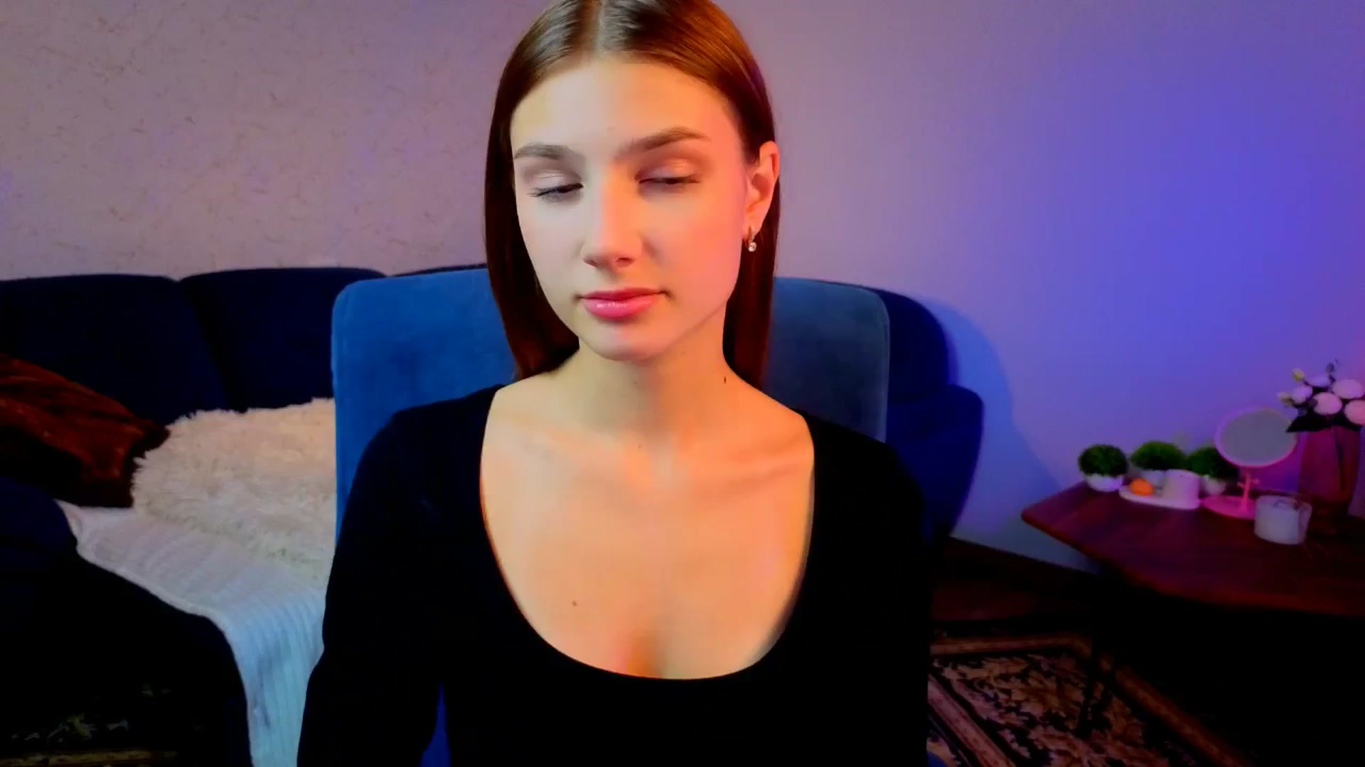 Gallery image thumbnail from AnnaHoney's myfreecams stream on, 12/30/2025, 07:37 image 14 of 20