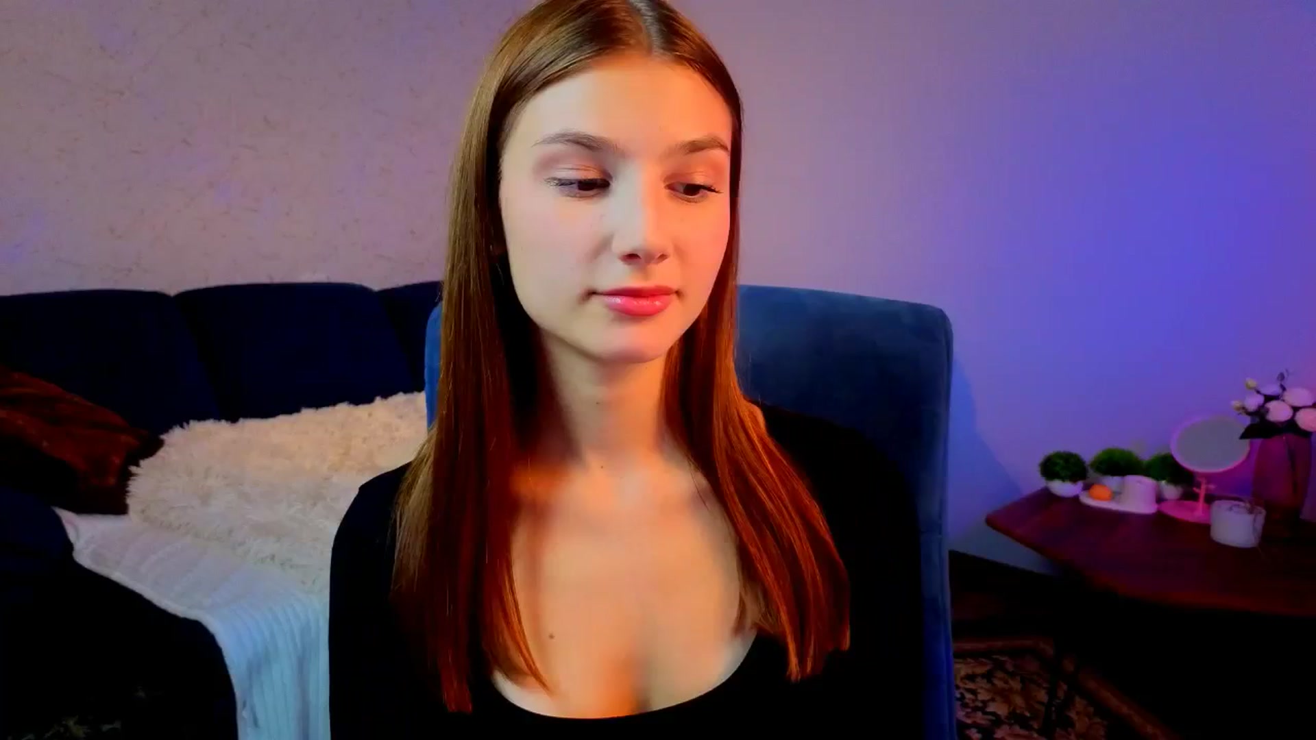 Gallery image thumbnail from AnnaHoney's myfreecams stream on, 12/30/2025, 07:37 image 2 of 20
