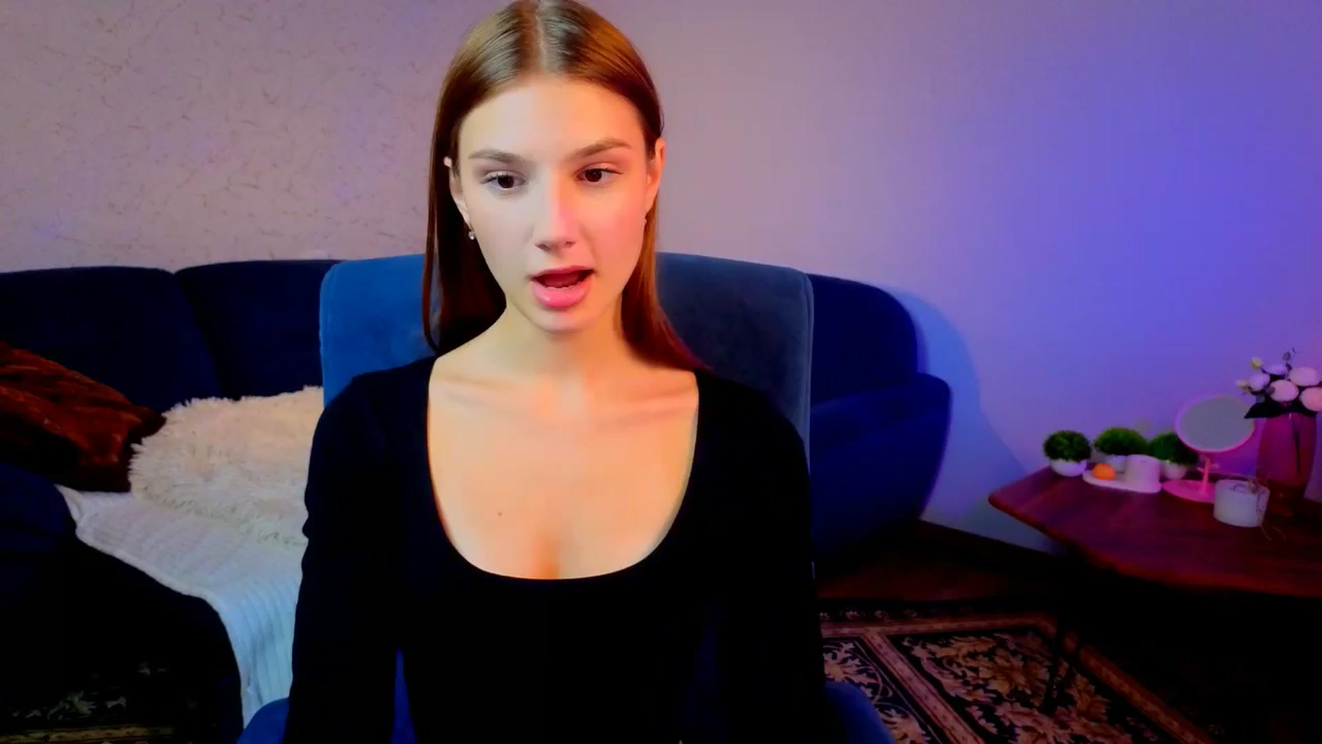 Gallery image thumbnail from AnnaHoney's myfreecams stream on, 12/30/2025, 07:37 image 9 of 20