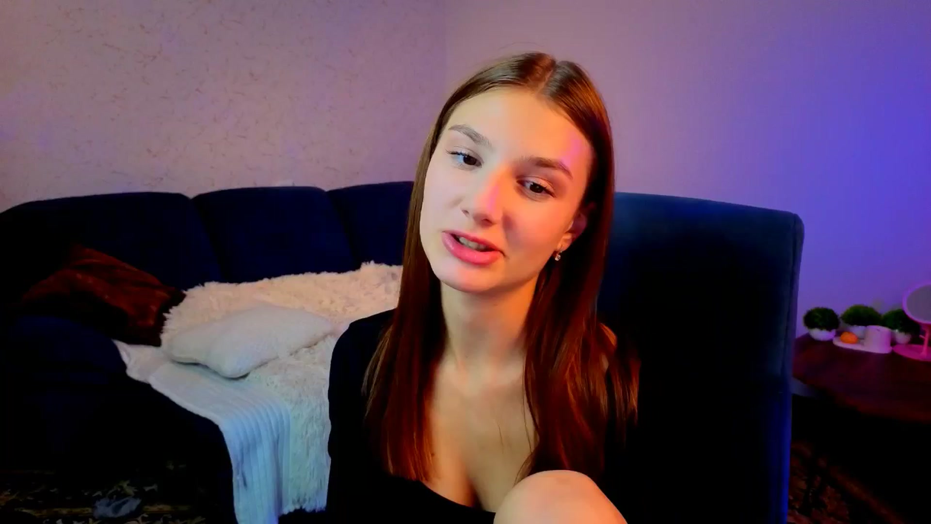 Gallery image thumbnail from AnnaHoney's myfreecams stream on, 12/30/2025, 09:34 image 5 of 20