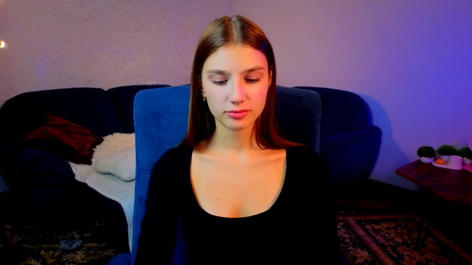 Gallery image thumbnail from AnnaHoney's myfreecams stream on, 12/30/2025, 09:53 image 3 of 20
