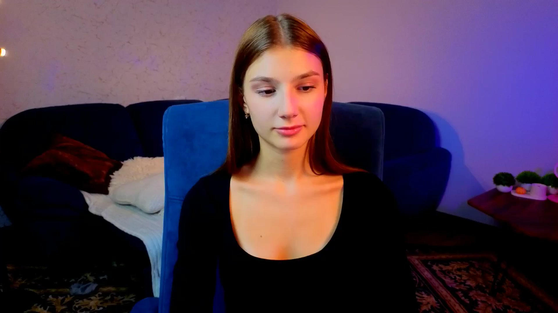 Gallery image thumbnail from AnnaHoney's myfreecams stream on, 12/30/2025, 09:53 image 2 of 20