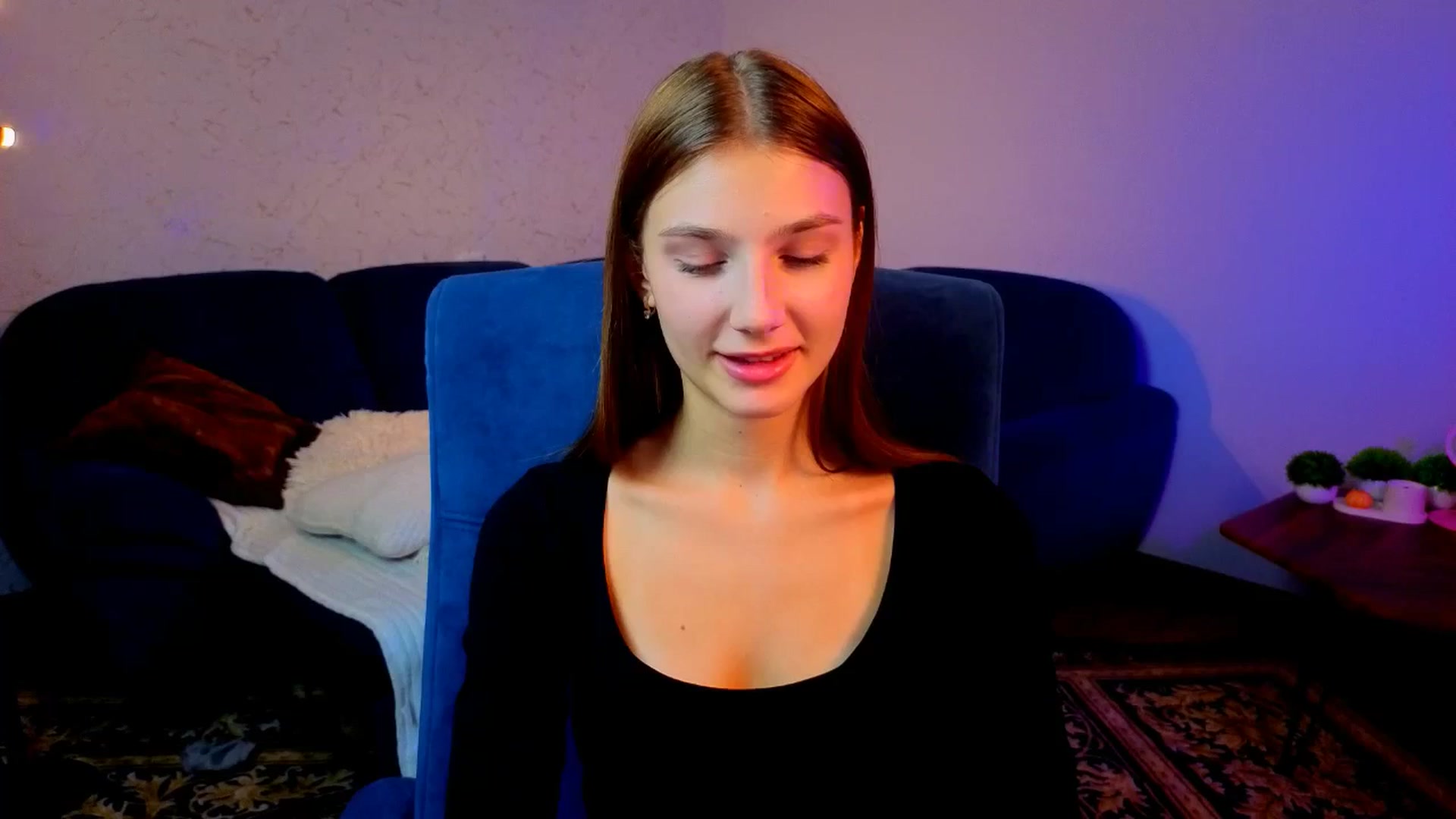 Gallery image thumbnail from AnnaHoney's myfreecams stream on, 12/30/2025, 09:53 image 4 of 20