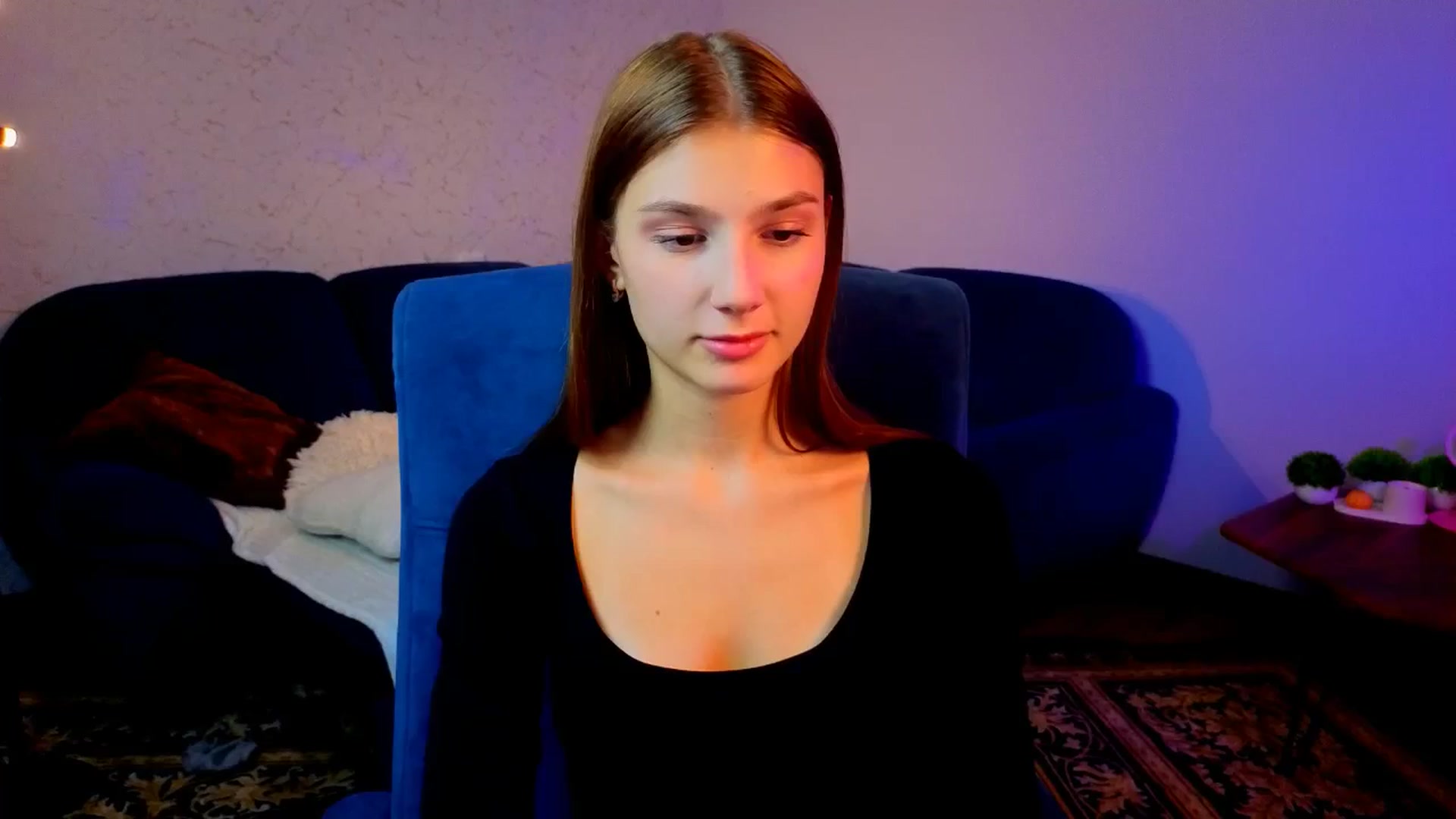 Gallery image thumbnail from AnnaHoney's myfreecams stream on, 12/30/2025, 09:53 image 1 of 20