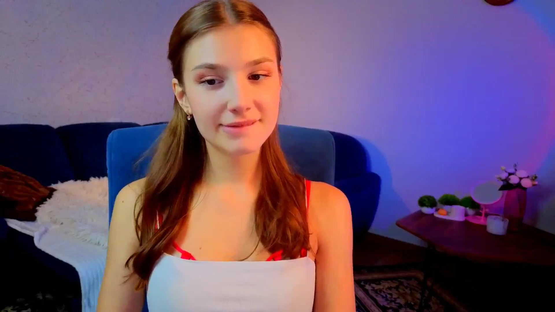 Gallery image thumbnail from AnnaHoney's myfreecams stream on, 01/02/2026, 06:32 image 12 of 20