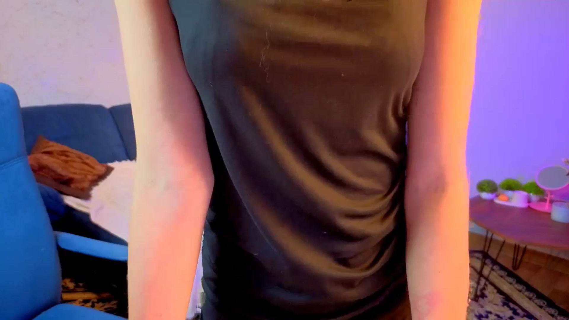 Gallery image thumbnail from AnnaHoney's myfreecams stream on, 01/02/2026, 10:04 image 4 of 20