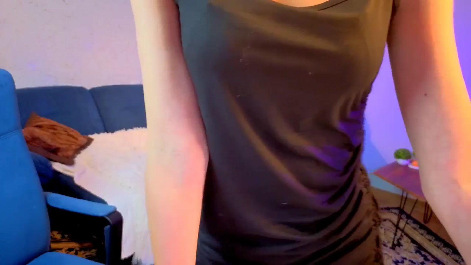 Gallery image thumbnail from AnnaHoney's myfreecams stream on, 01/02/2026, 10:04 image 5 of 20