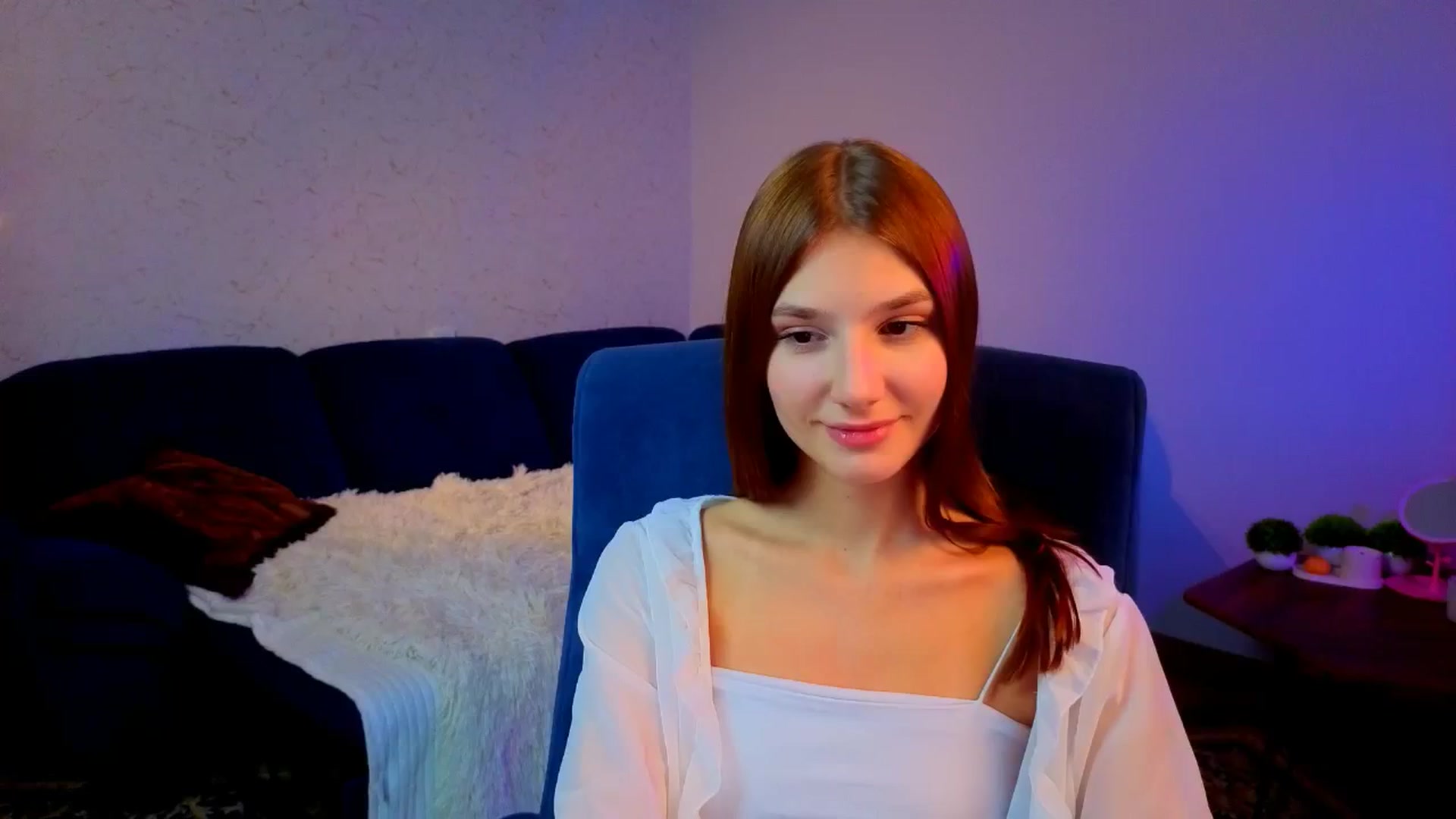 Gallery image thumbnail from AnnaHoney's myfreecams stream on, 01/03/2026, 07:49 image 4 of 20