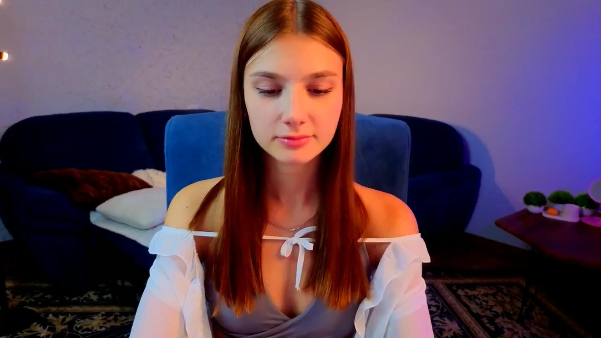 Gallery image thumbnail from AnnaHoney's myfreecams stream on, 01/04/2026, 07:18 image 16 of 20