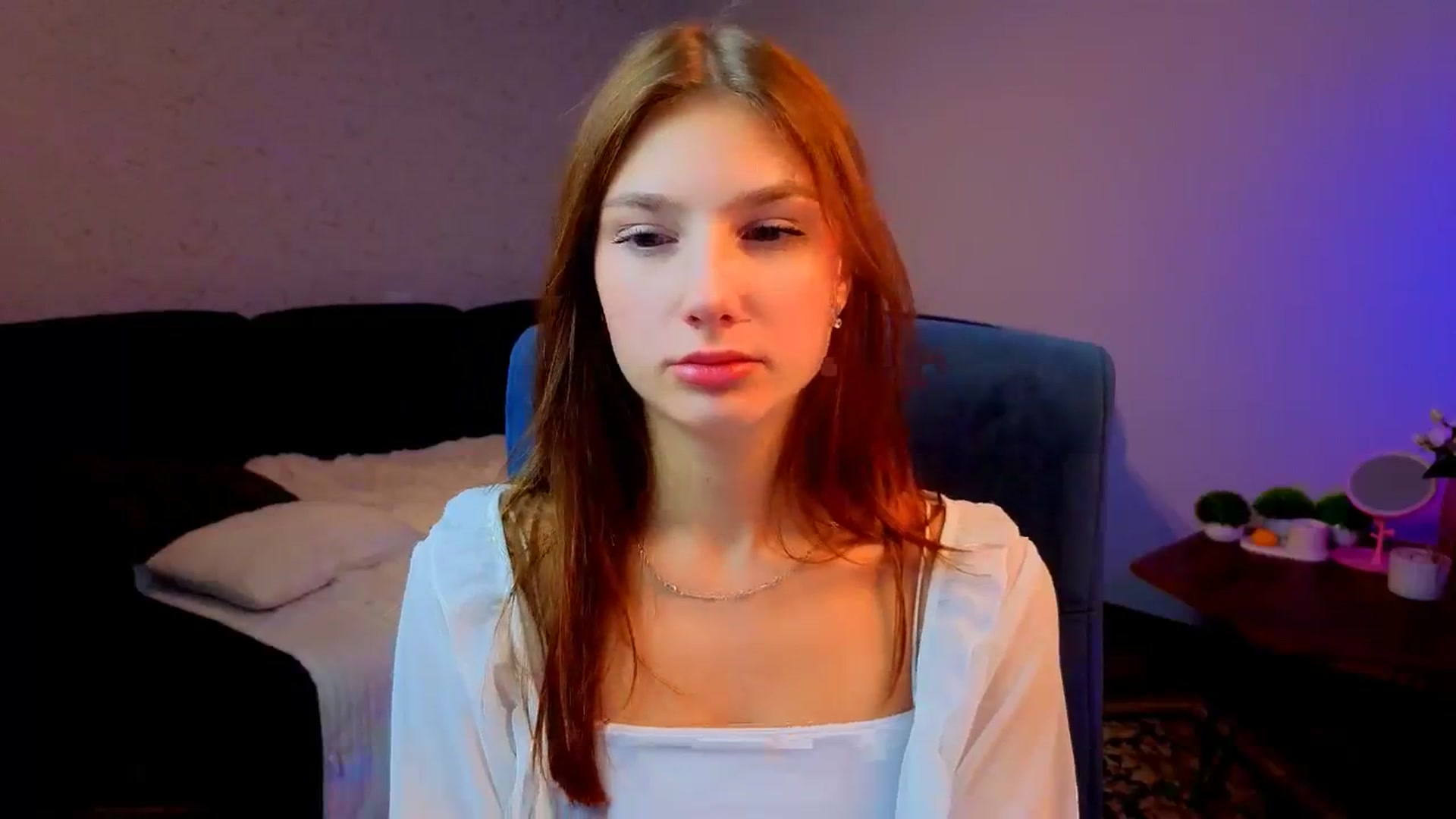 Gallery image thumbnail from AnnaHoney's myfreecams stream on, 01/05/2026, 02:27 image 3 of 20